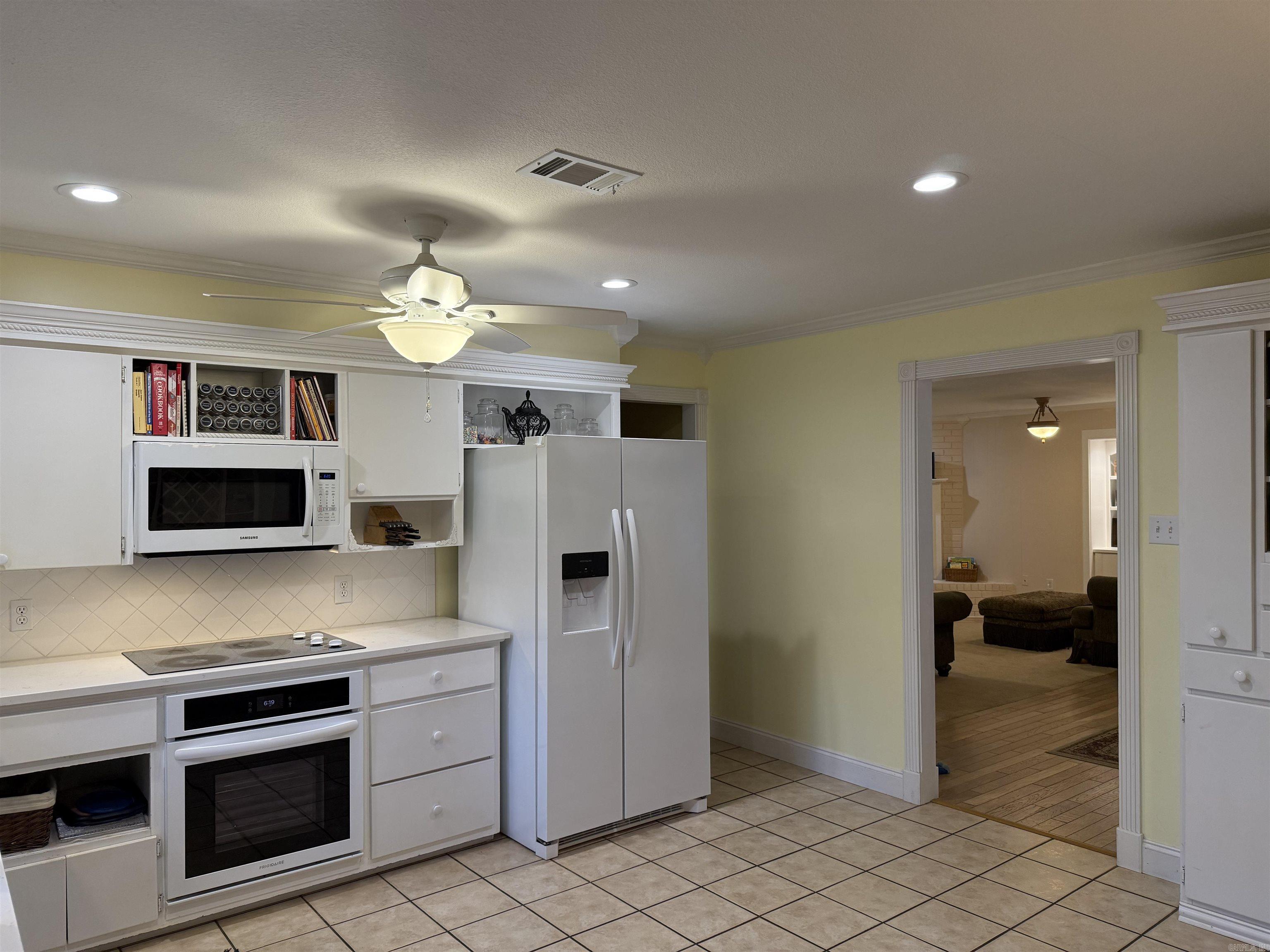 OAK FORREST - Residential