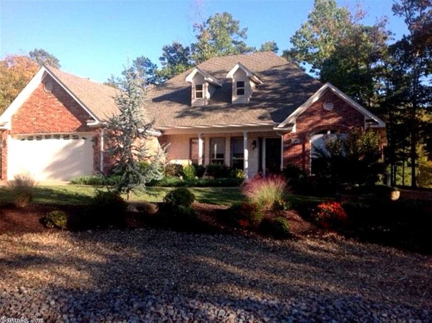 This warm & richly appointed home on beautiful Balboa GC -  flat lot near 15th green & 16th tee.  Granite countertops, custom crafted cabinetry & stainless appliances in kitchen, generous amounts of crown molding & trim, gas log fireplace, hardwood & ceramic flooring,  jet tub in MBath, all brick/Austin stone exterior and a 2-car + golf cart garage all on a prime flat Balboa Golf Course lot. Excellent Village location - close to 3 gates, Coronado Center & Balboa Lake. Great LIKE NEW Carriage Home!