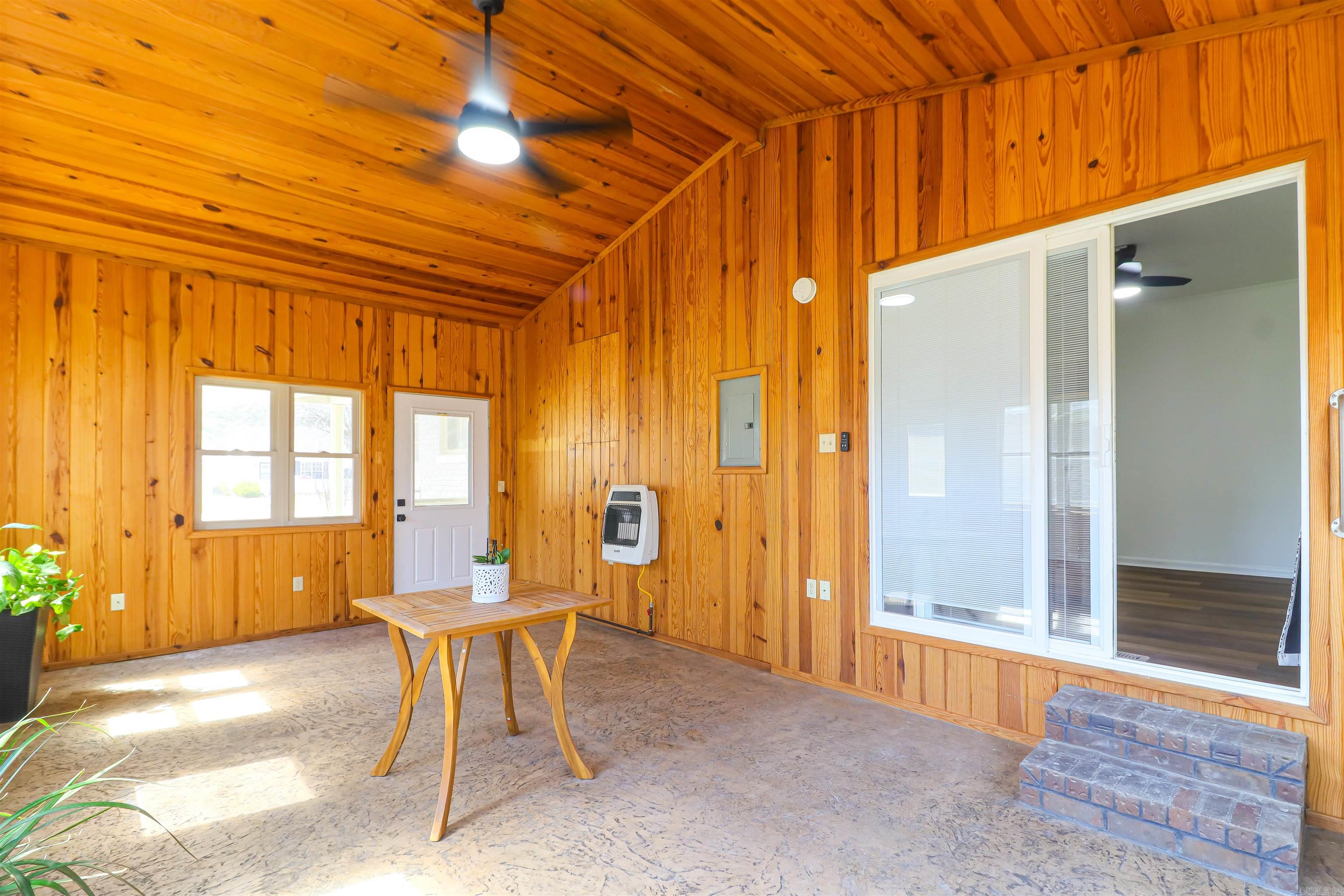 HERREN 1ST - Residential