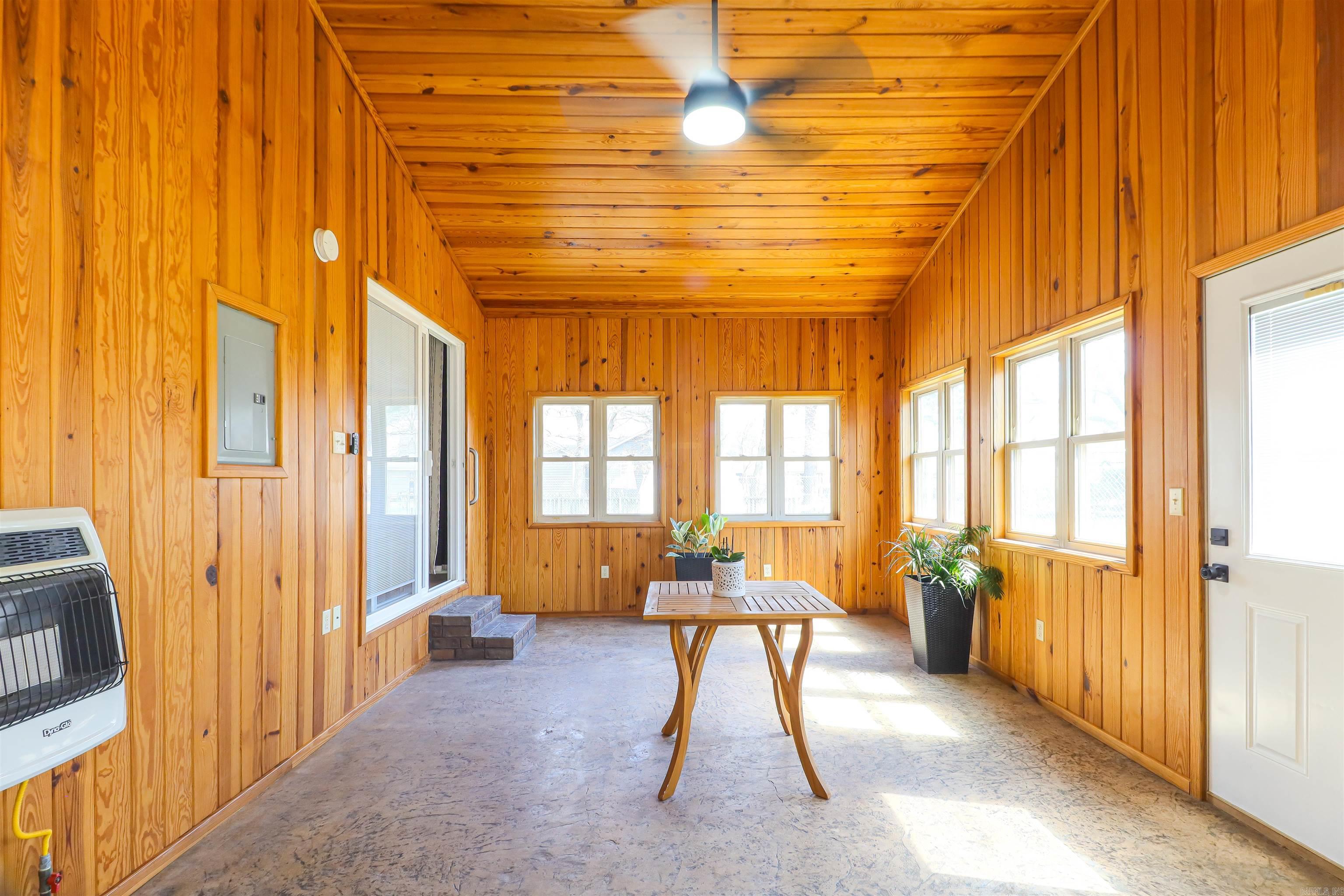 HERREN 1ST - Residential