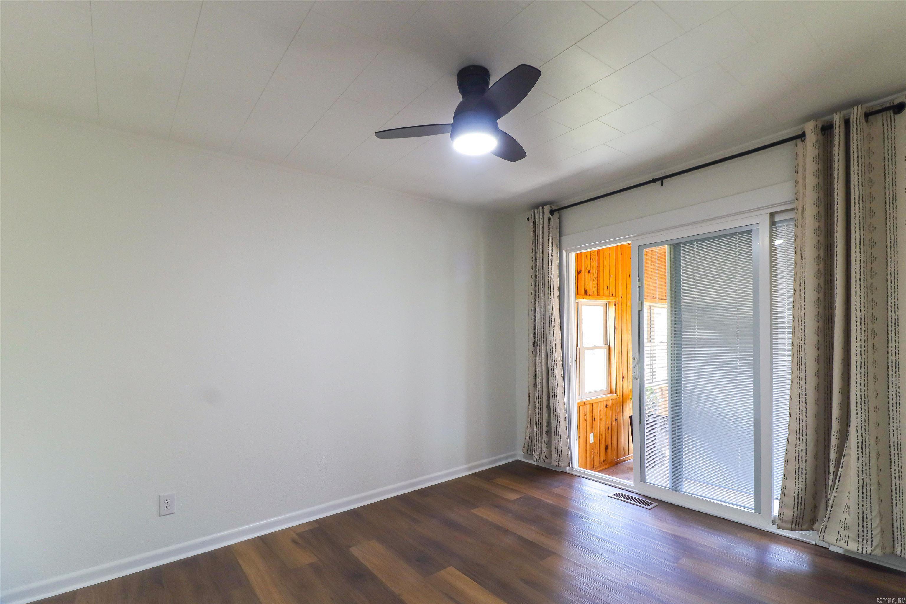 HERREN 1ST - Residential