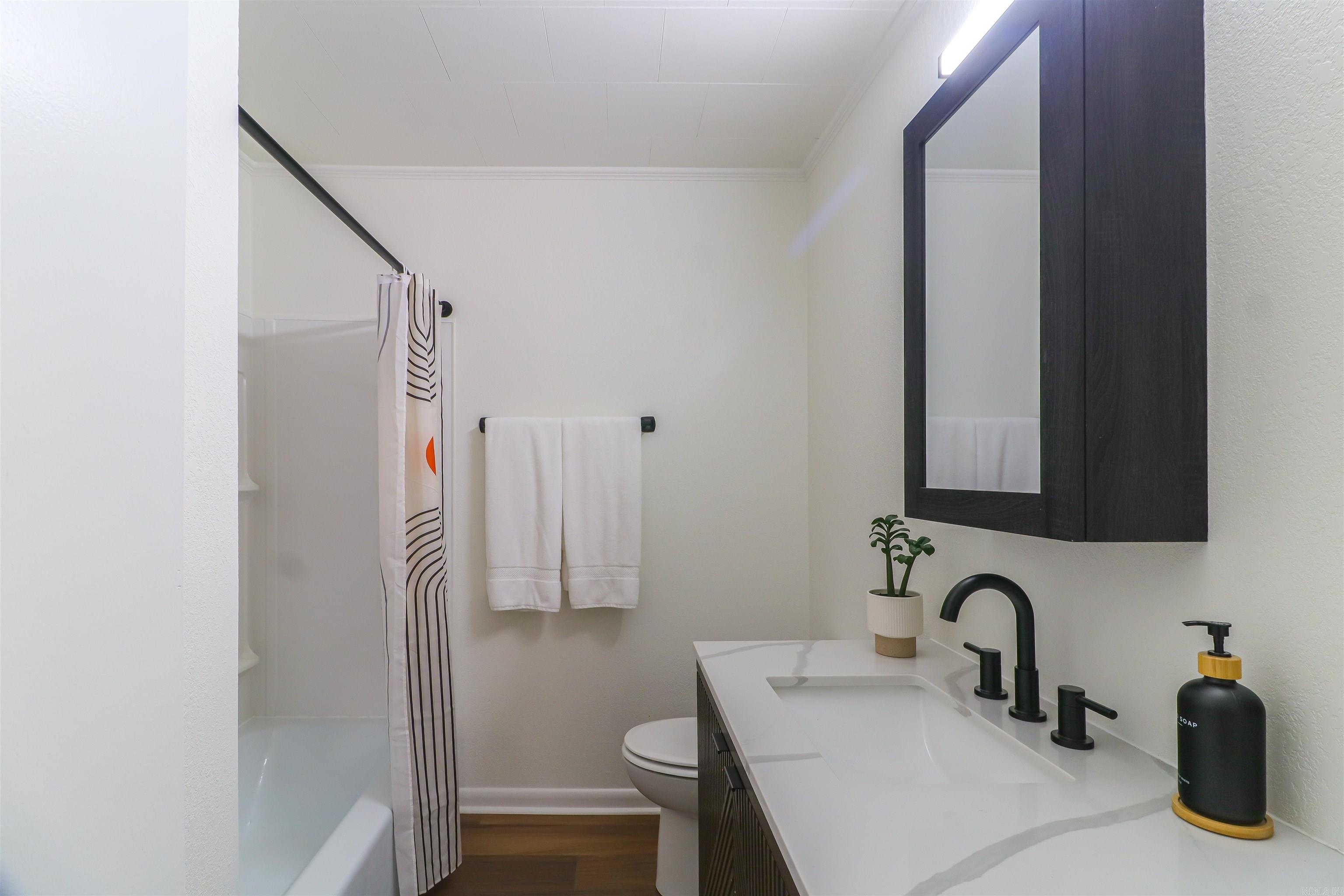 HERREN 1ST - Residential