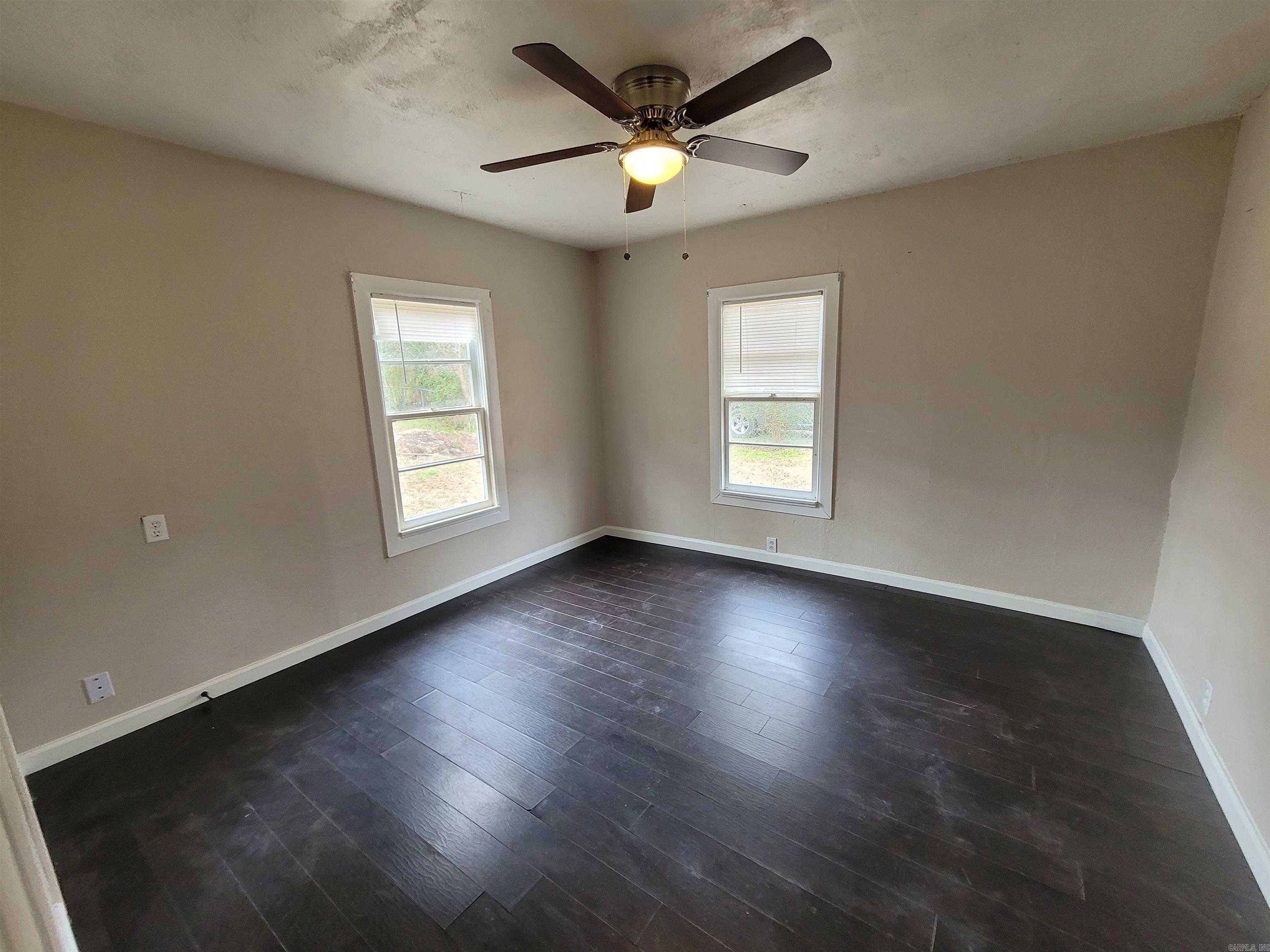 Leiper Heights - Residential Lease