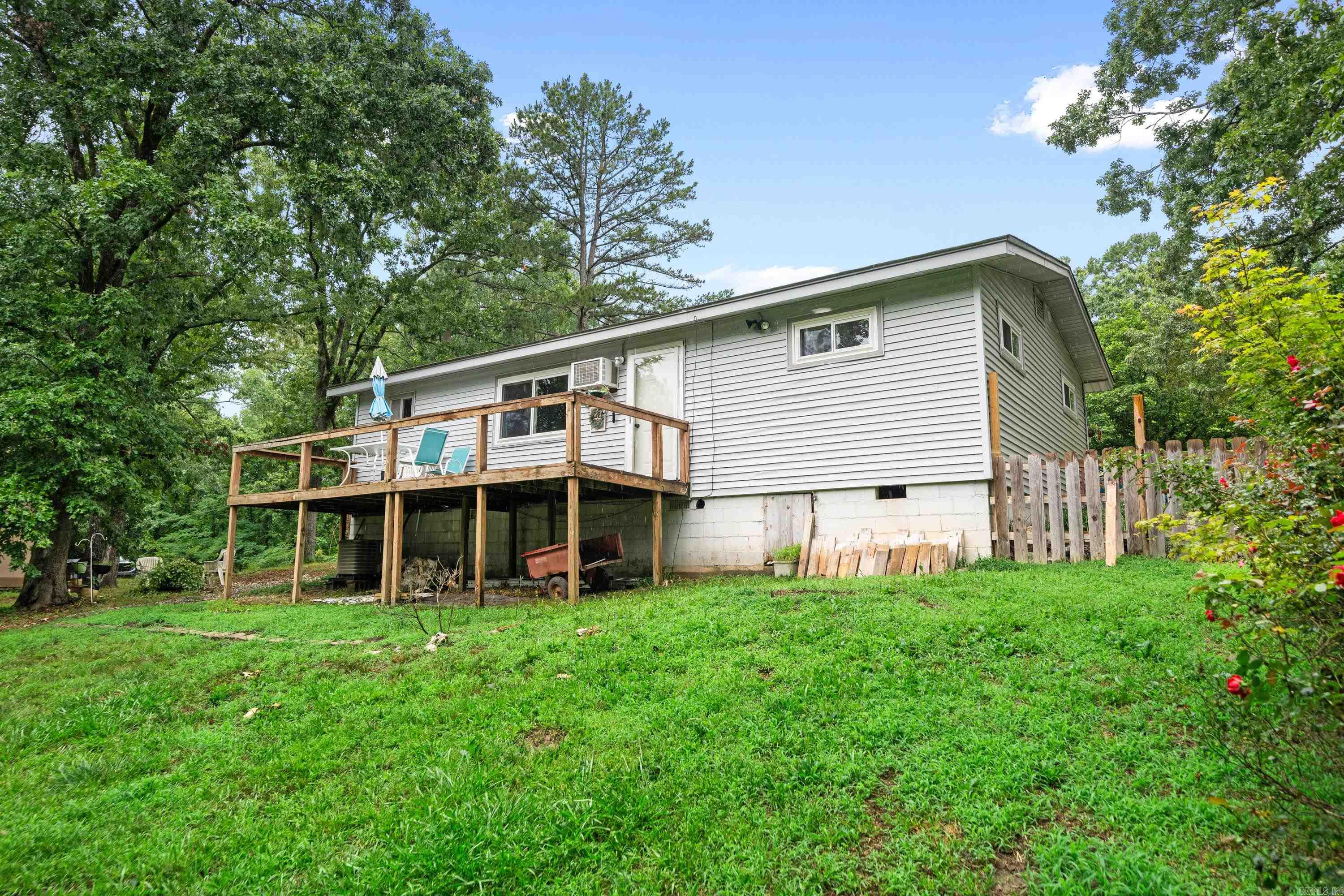 ARROWHEAD LAKE ESTATES - Residential