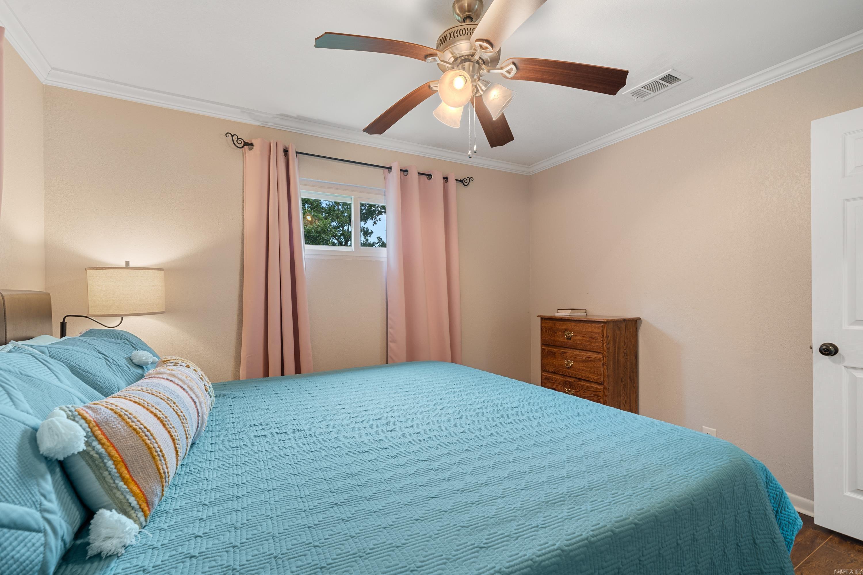 ARROWHEAD LAKE ESTATES - Residential