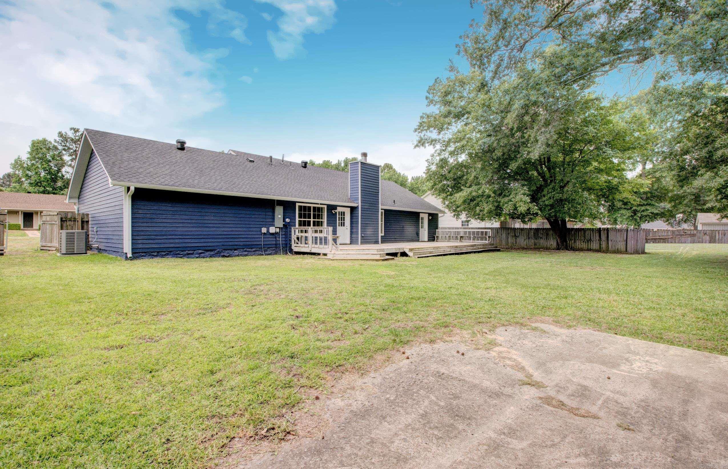 COUNTRY ESTATES SUB - Residential