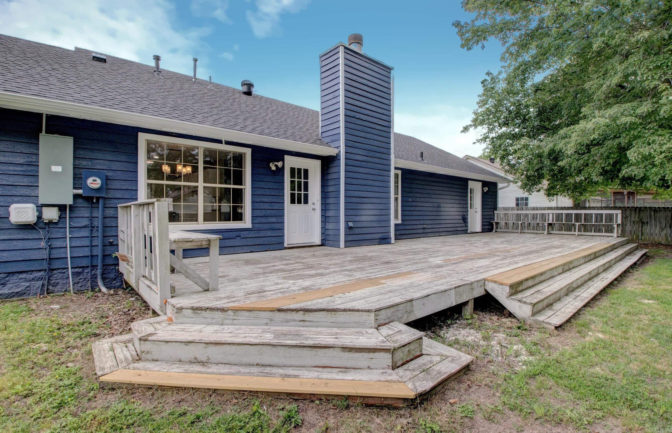 COUNTRY ESTATES SUB - Residential