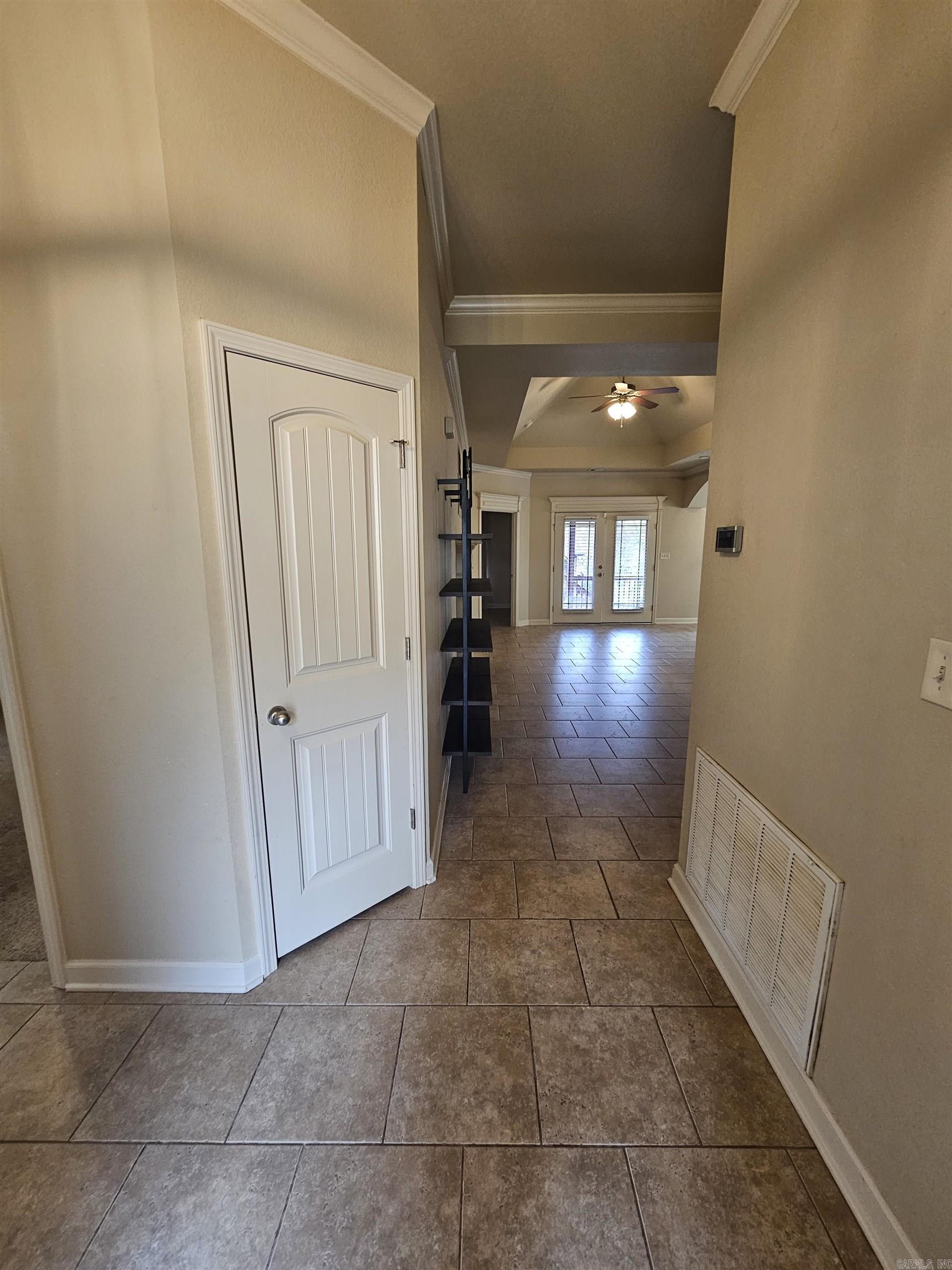 Gilbralter Heights - Residential Lease