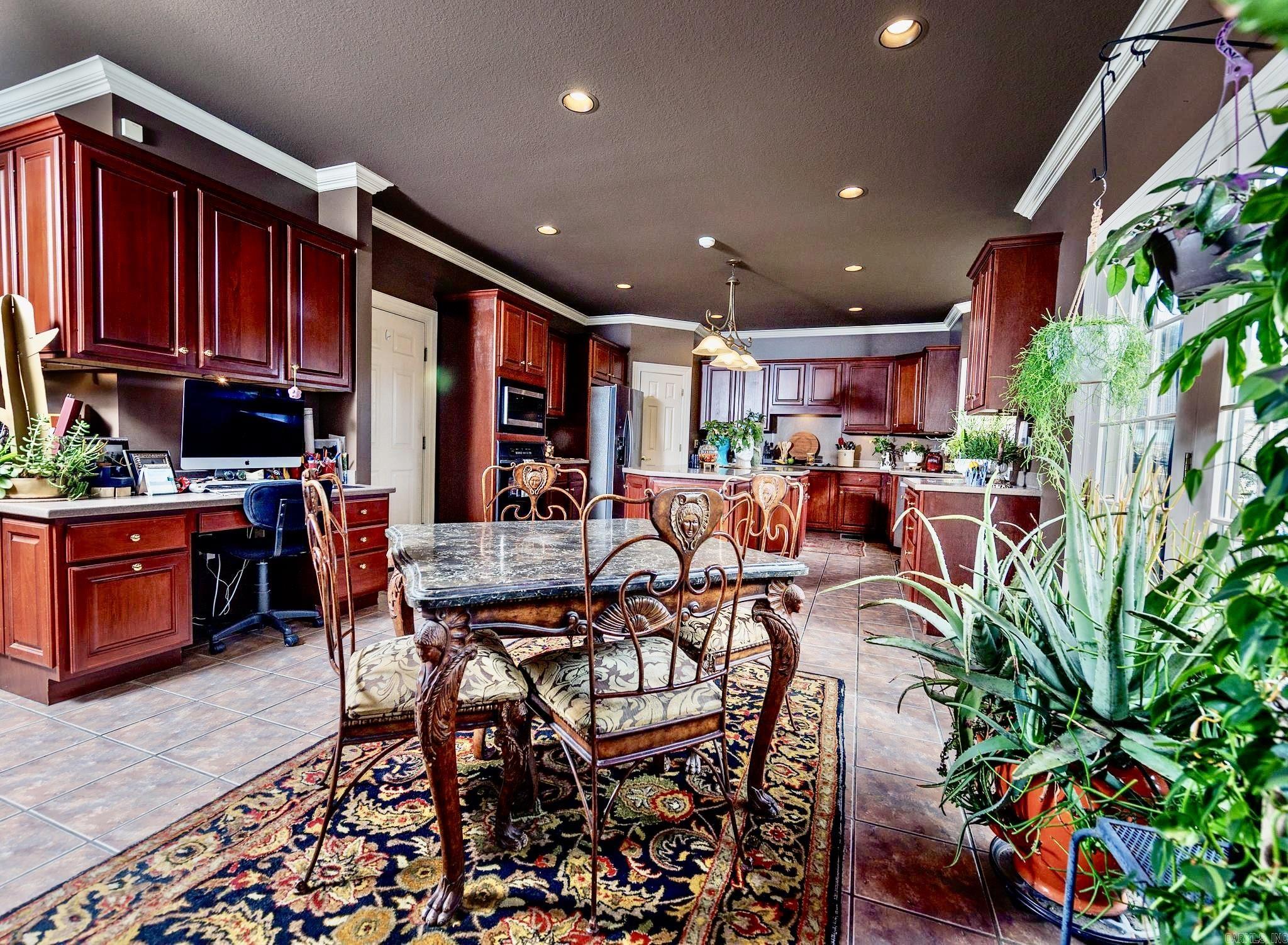 Ridgepointe - Residential