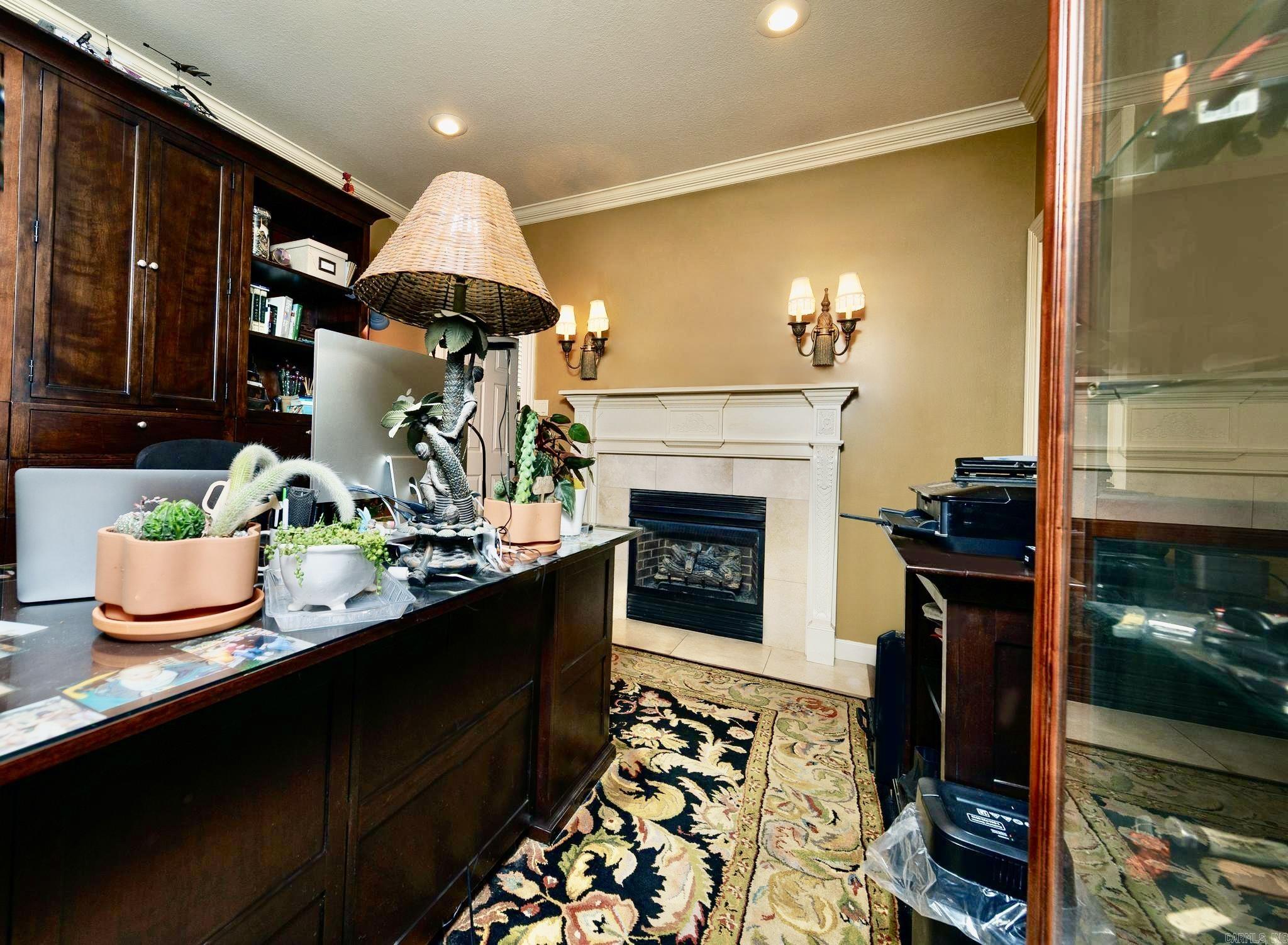 Ridgepointe - Residential