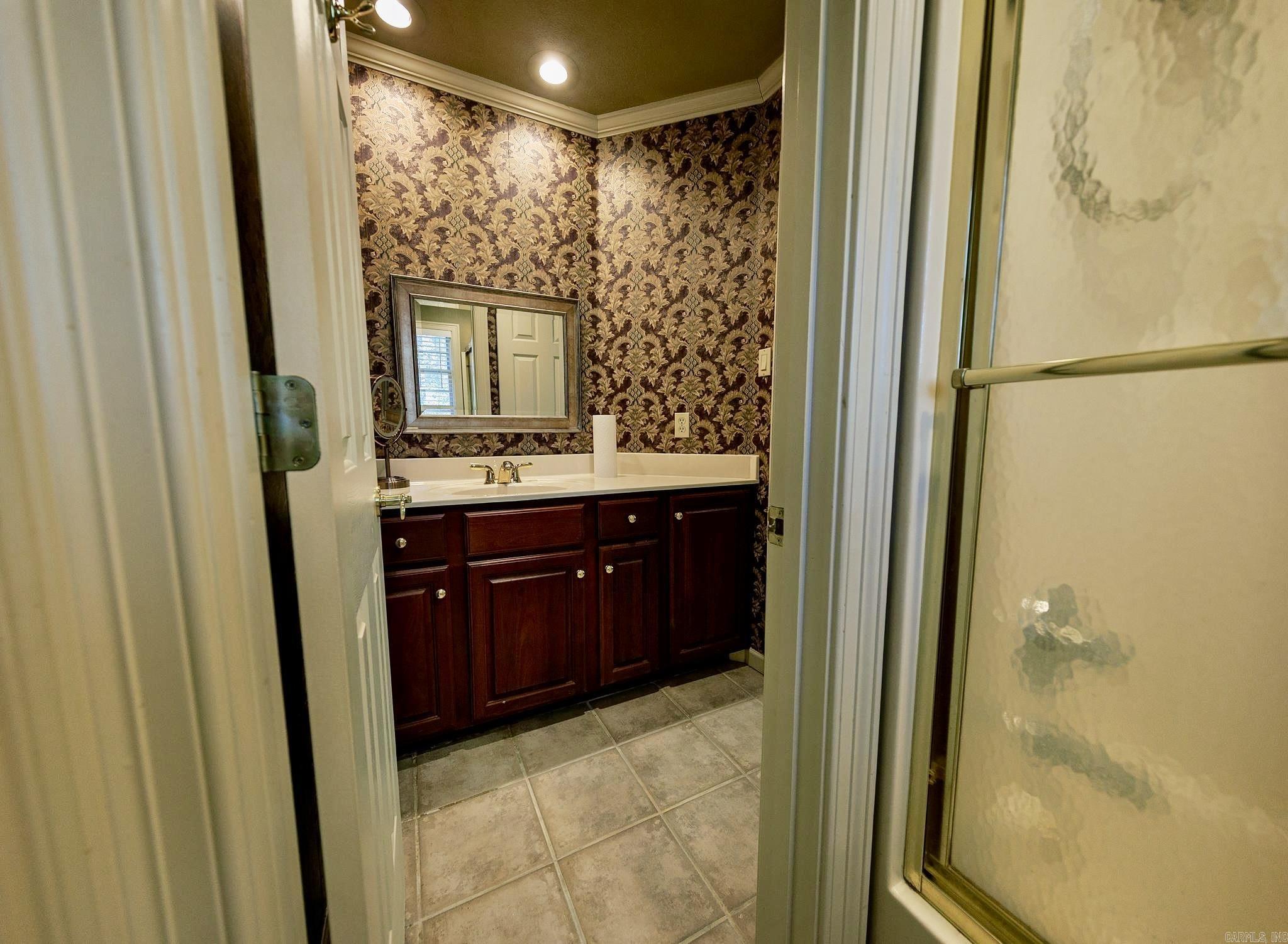 Ridgepointe - Residential