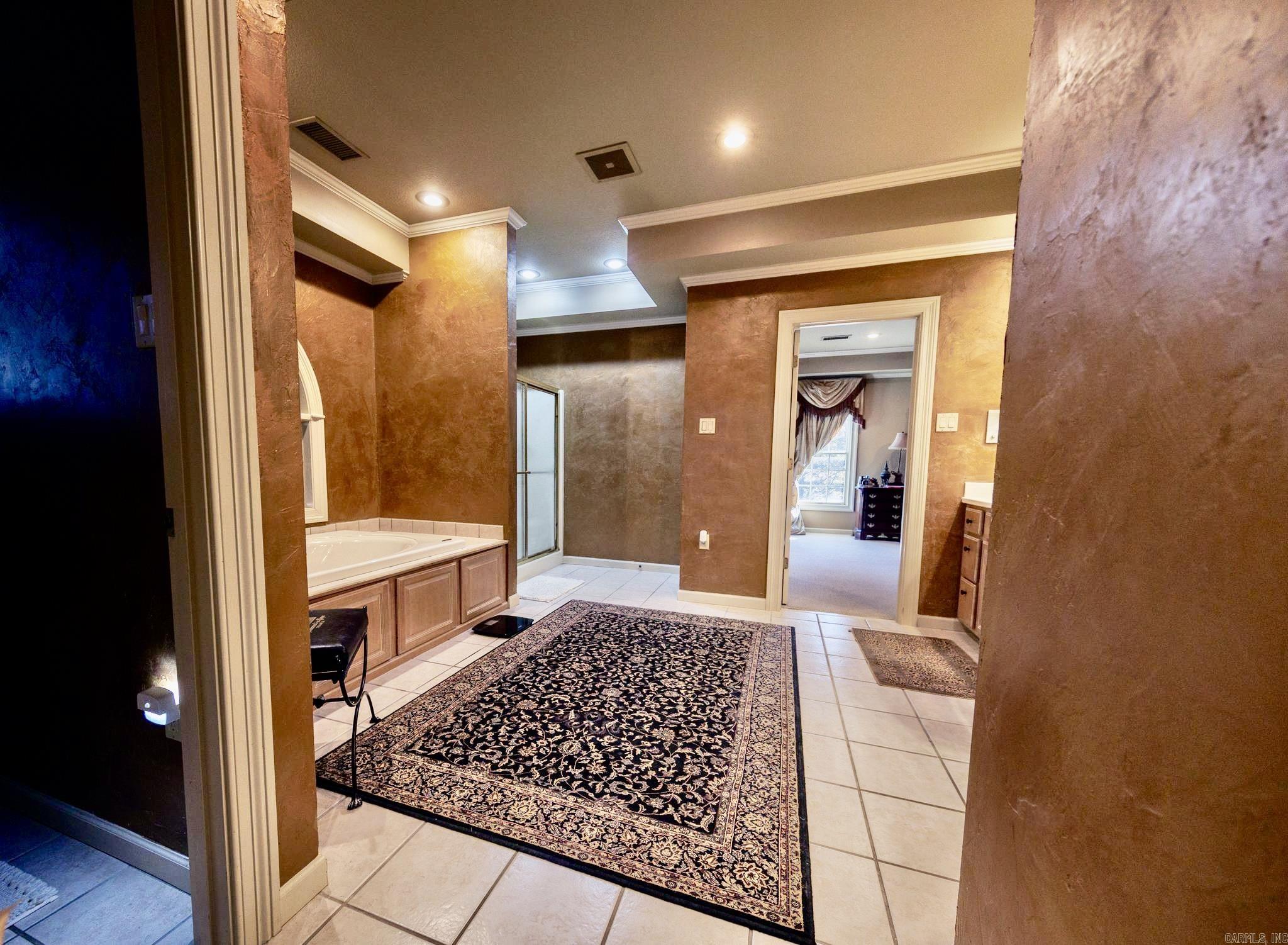 Ridgepointe - Residential