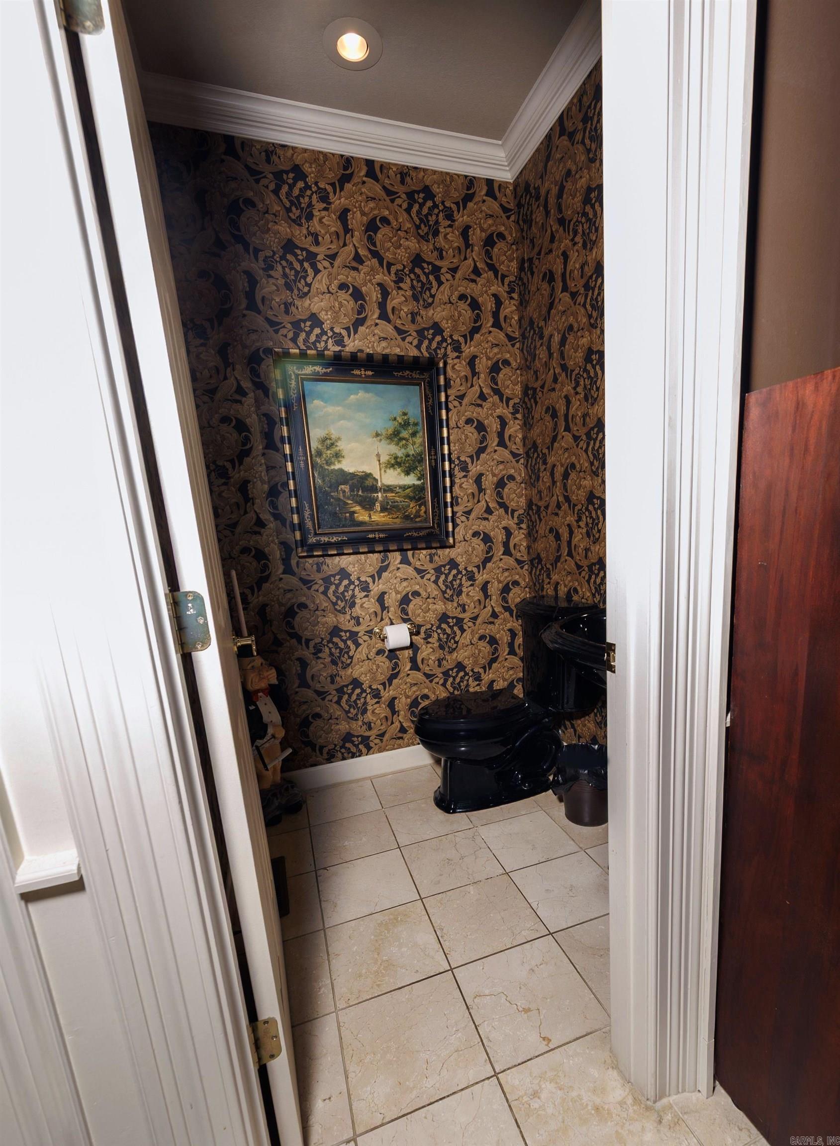 Ridgepointe - Residential