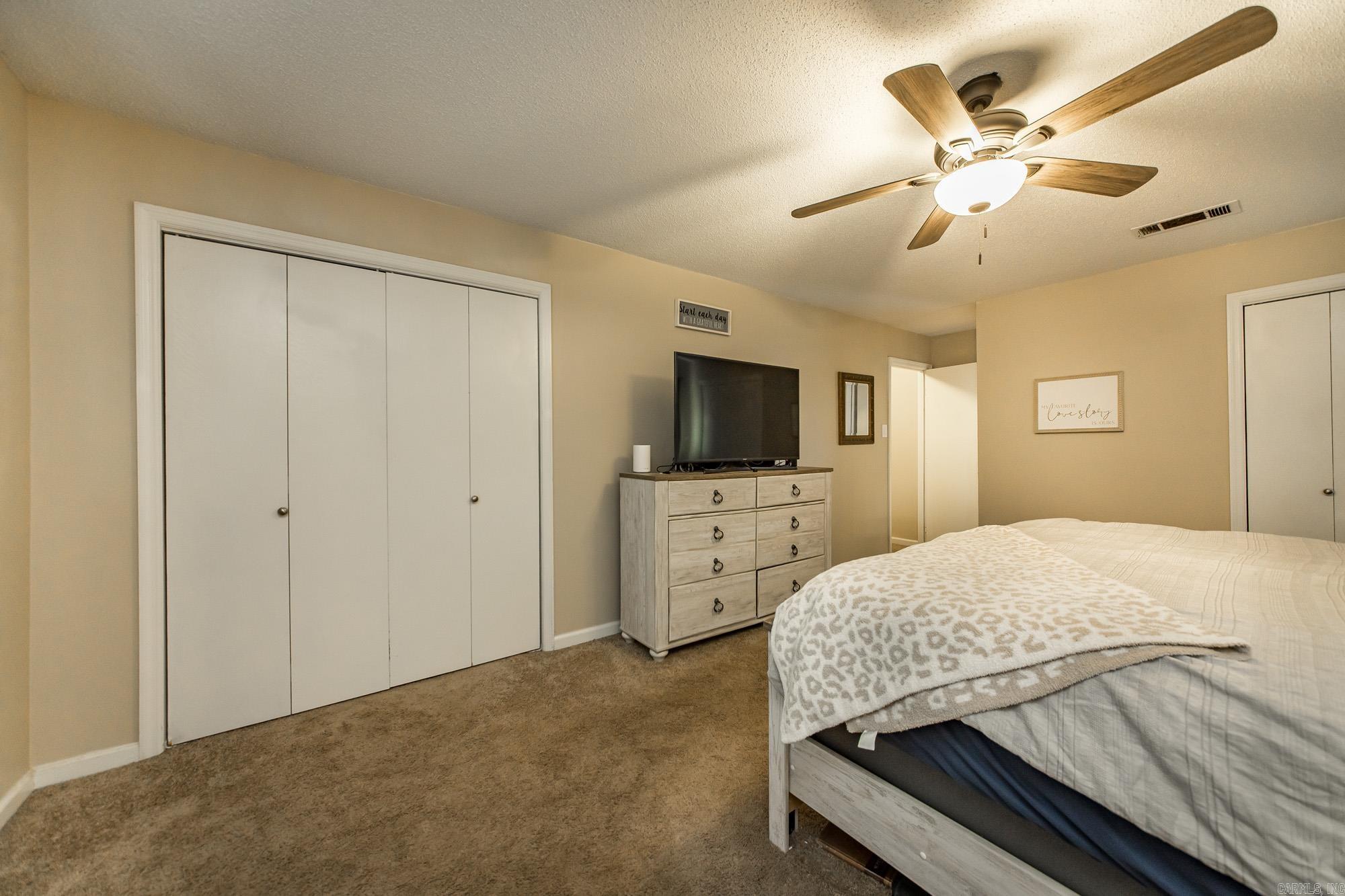 OVERBROOK - Residential