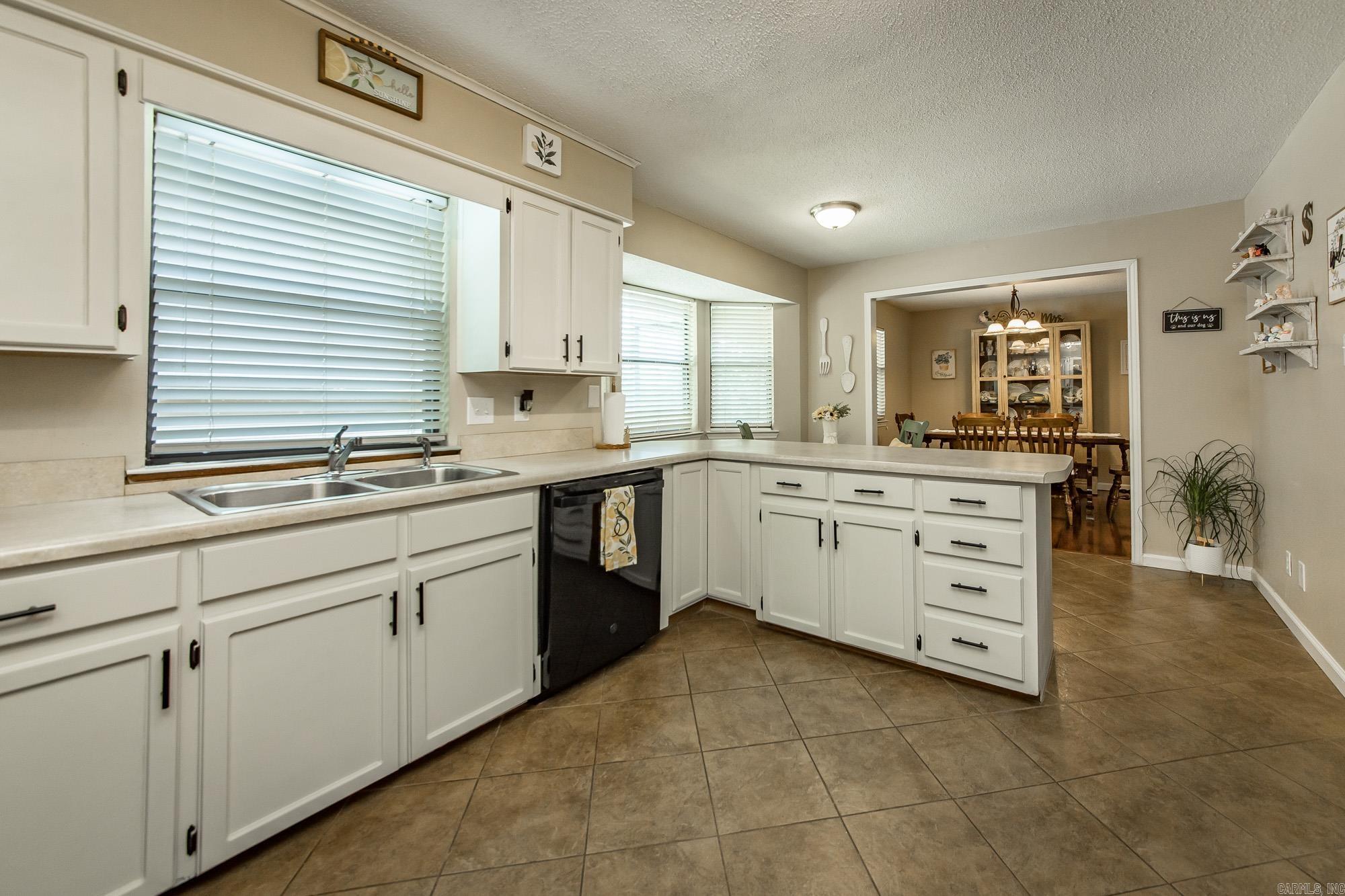 OVERBROOK - Residential