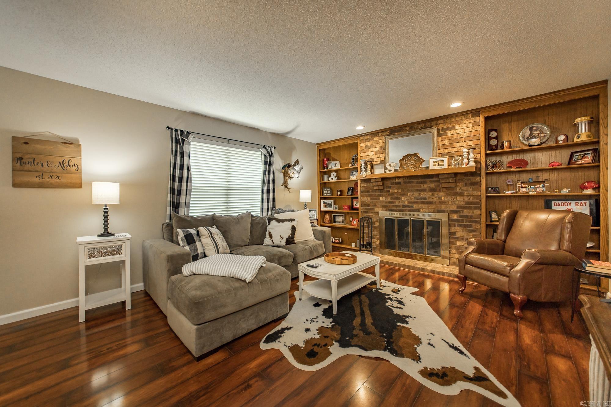 OVERBROOK - Residential