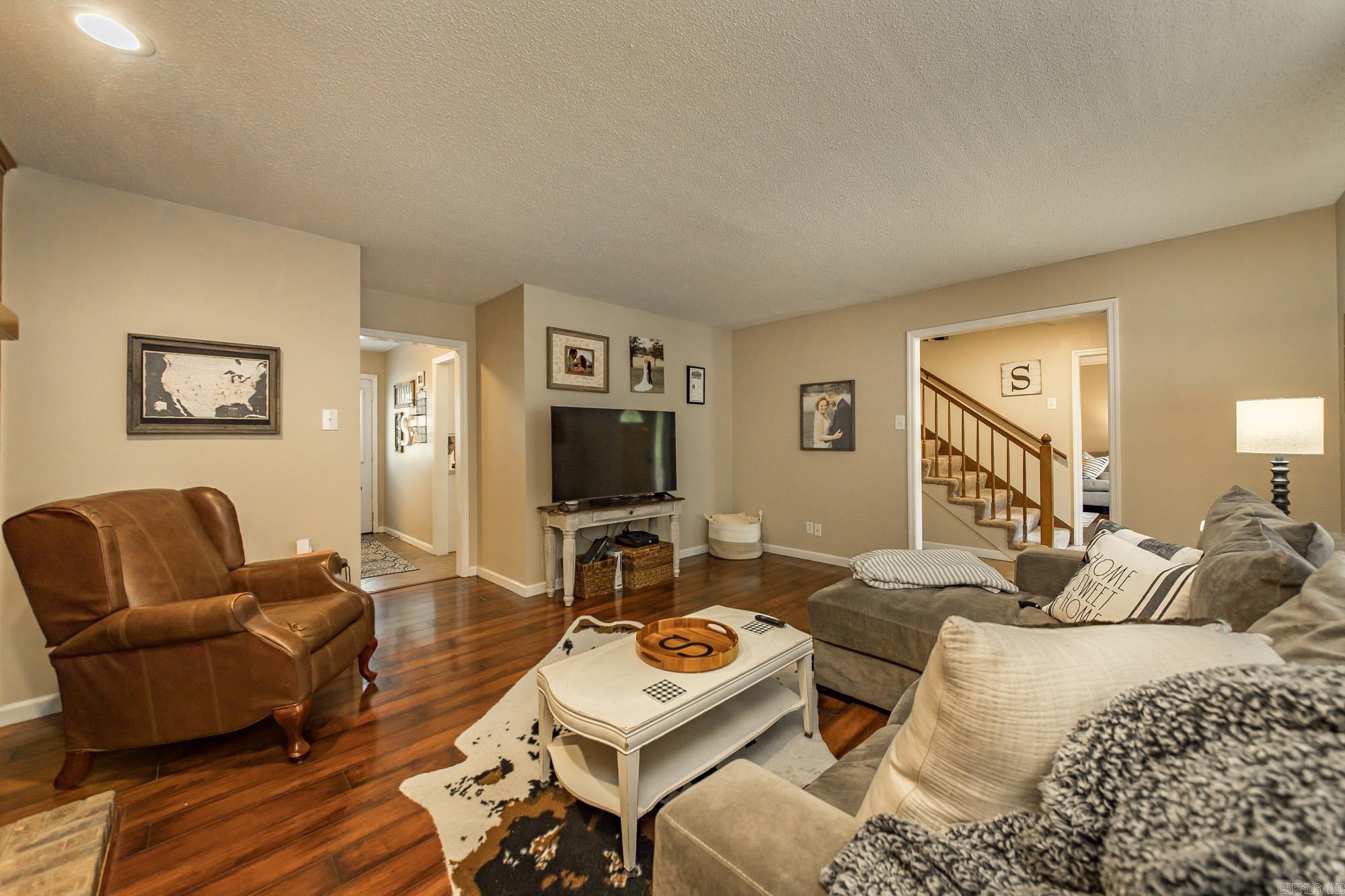 OVERBROOK - Residential