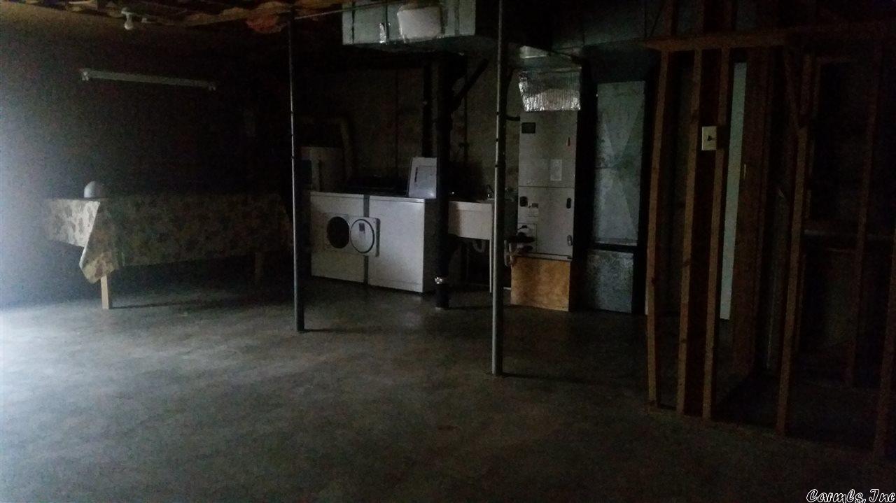 Townhouse 2nd - Residential Lease