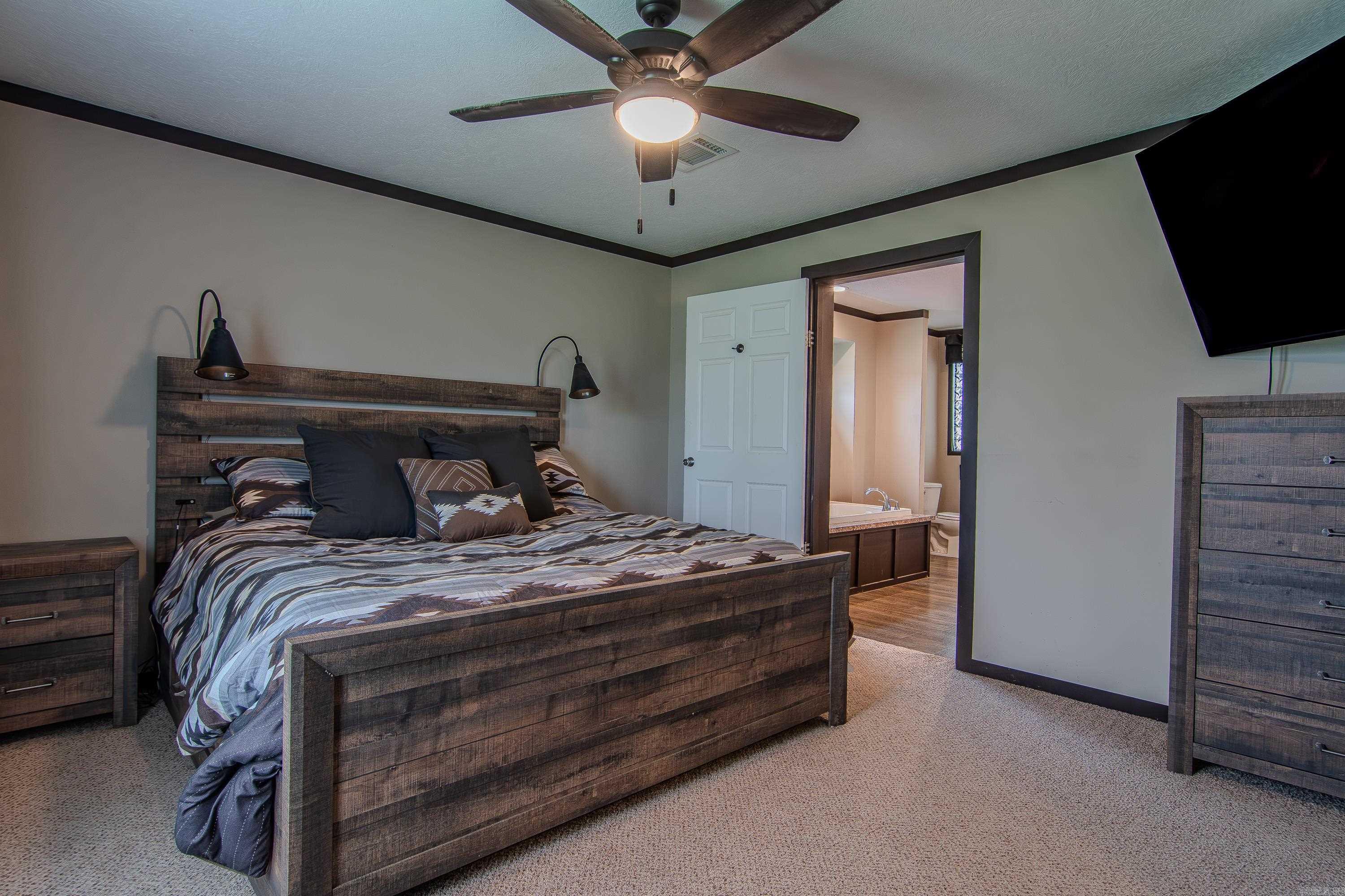 SHADY VALLEY - Residential