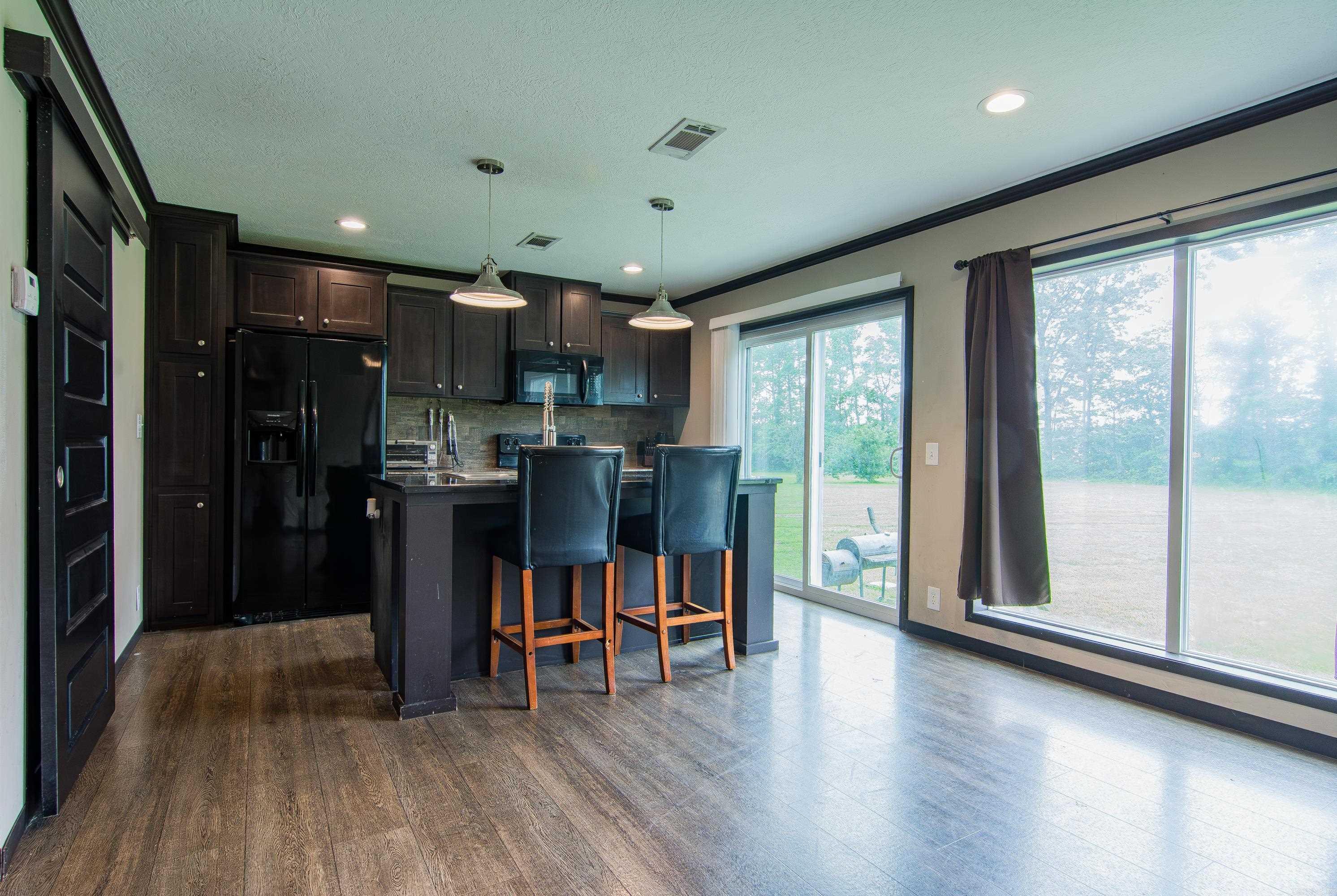 SHADY VALLEY - Residential