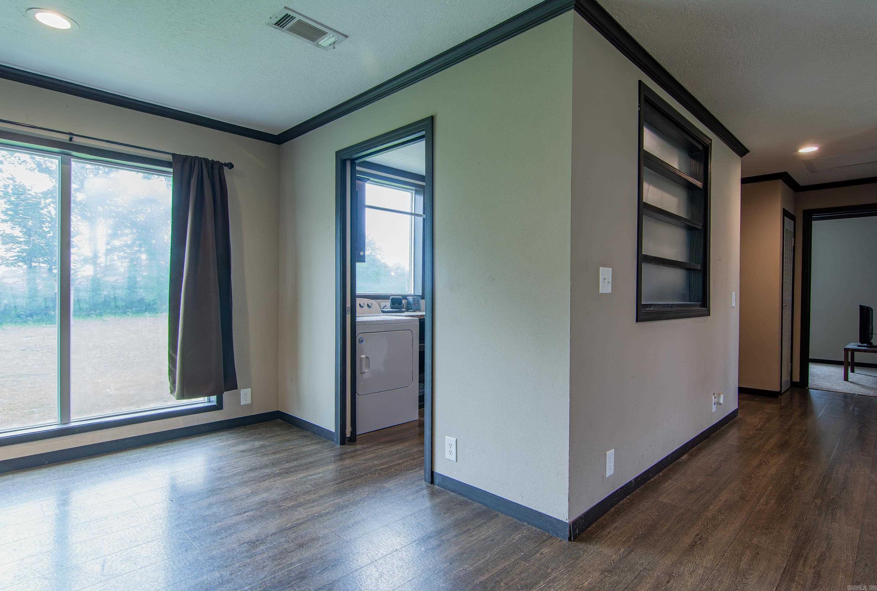 SHADY VALLEY - Residential