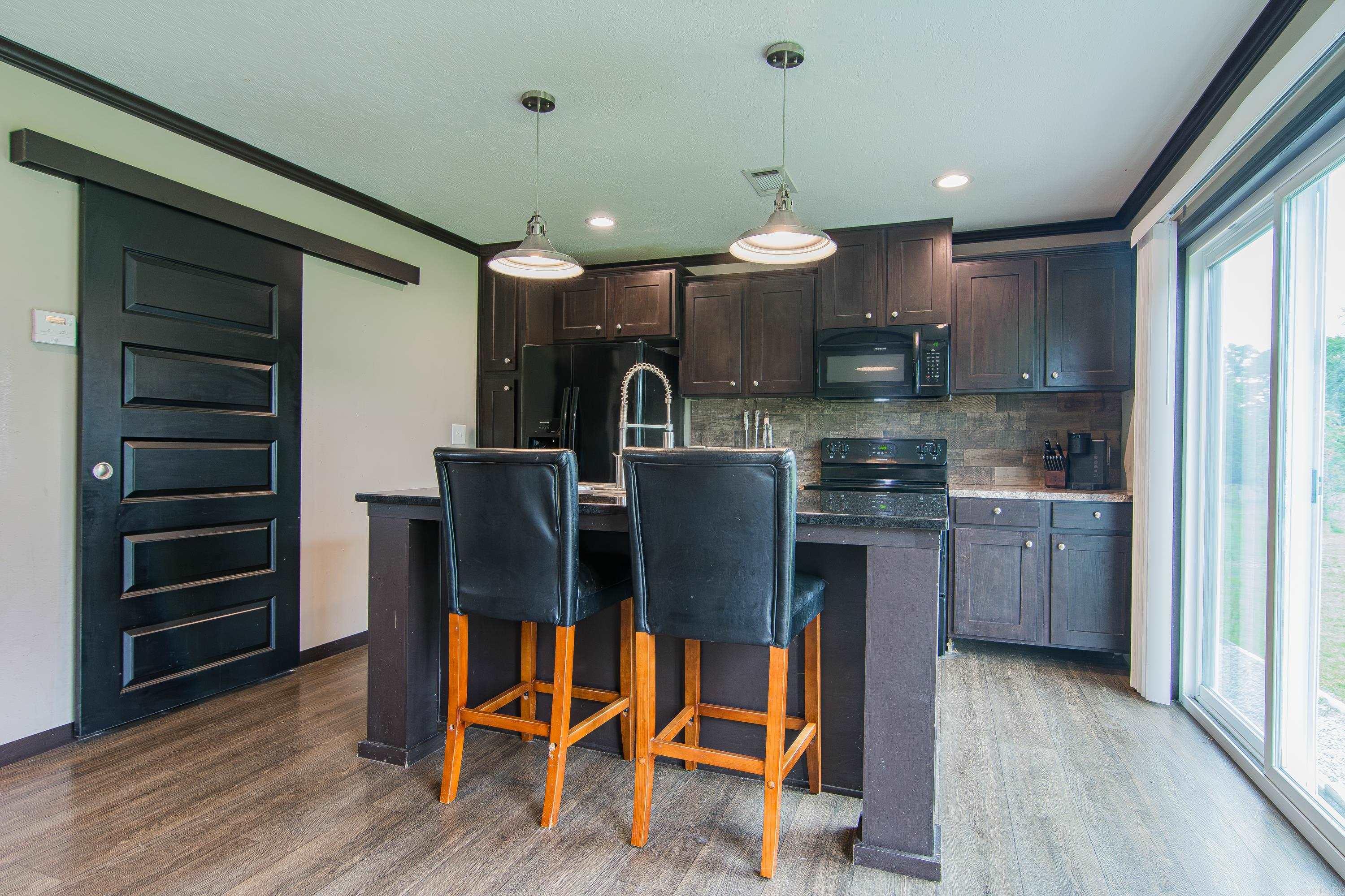 SHADY VALLEY - Residential