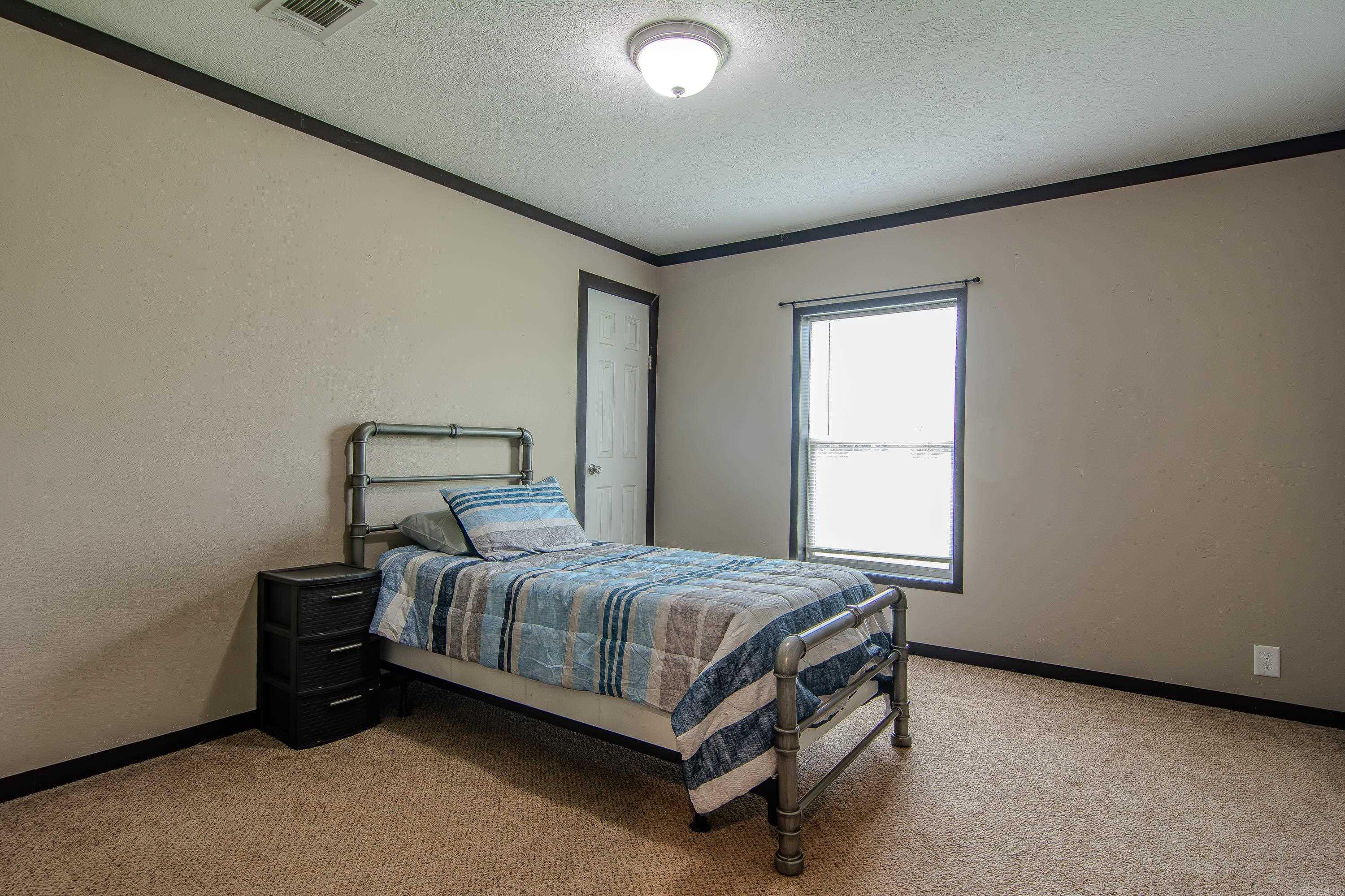 SHADY VALLEY - Residential