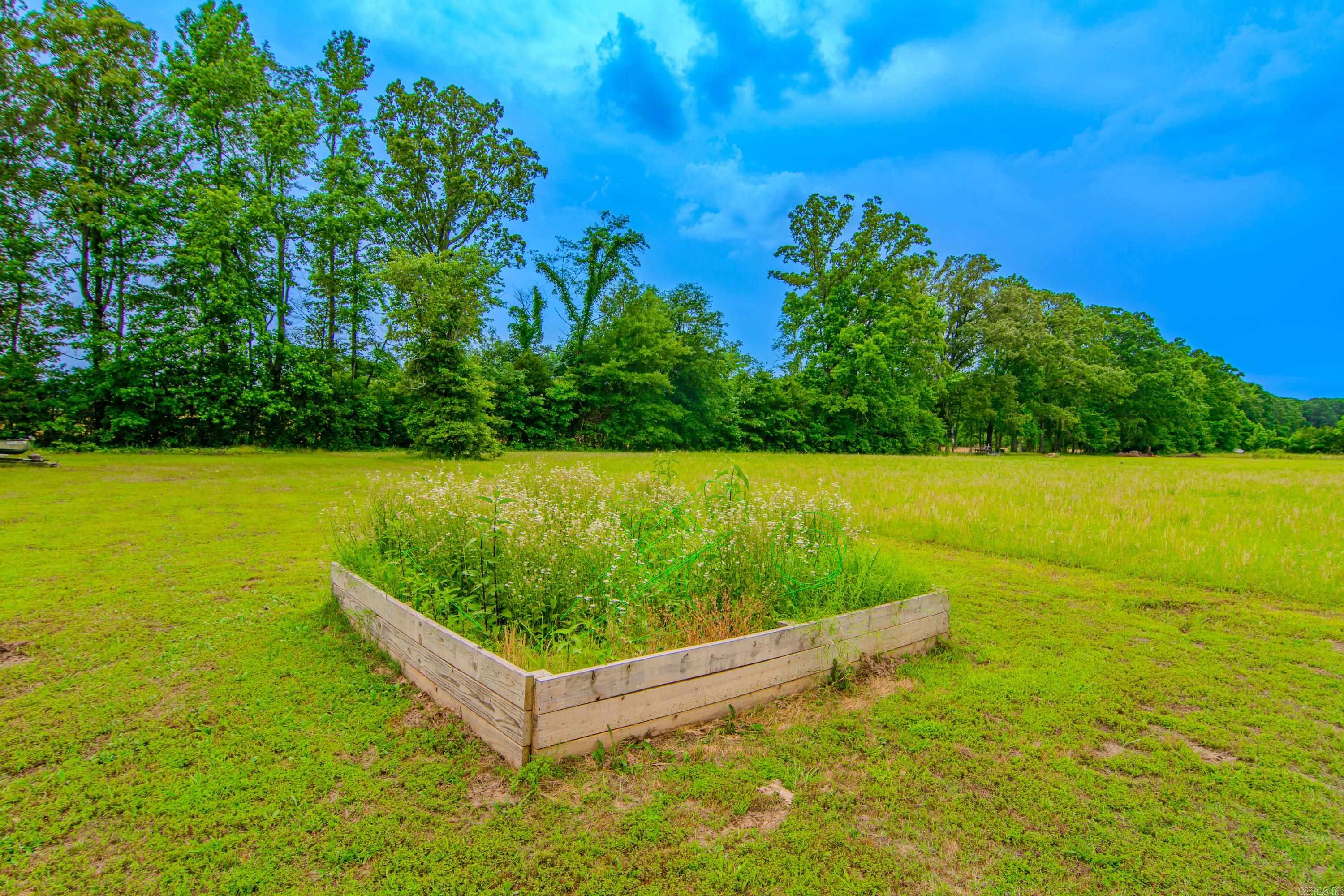 SHADY VALLEY - Residential