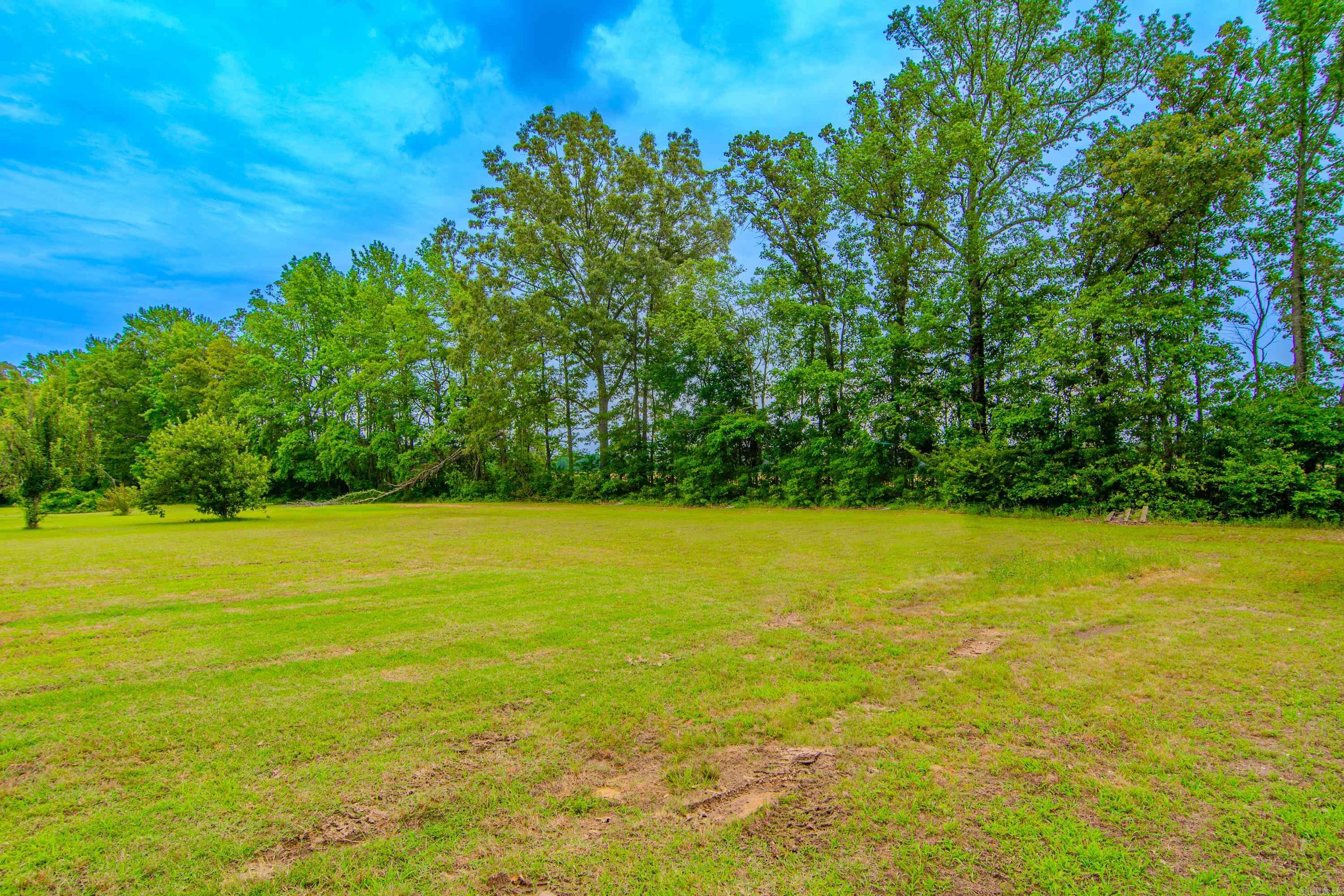 SHADY VALLEY - Residential