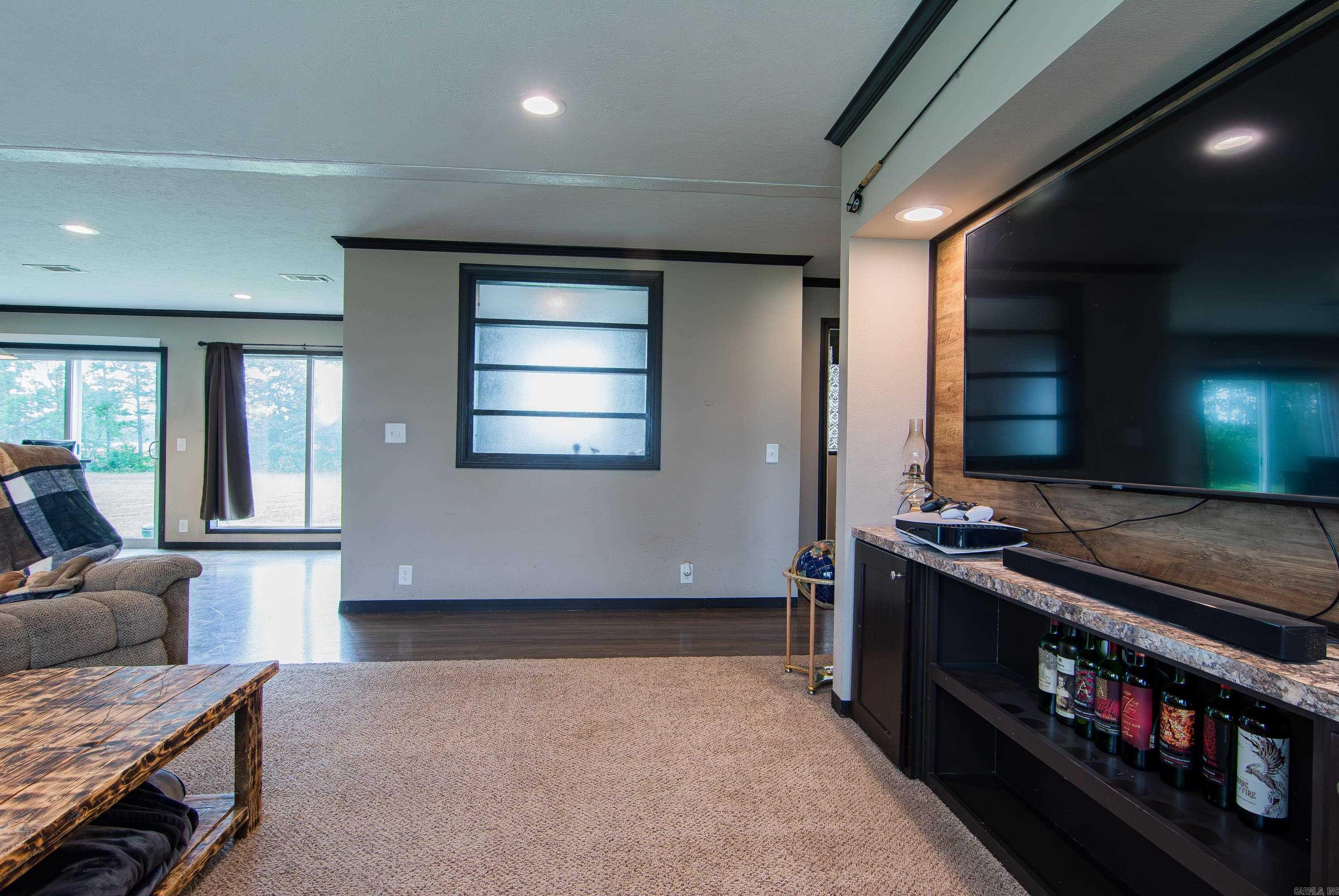 SHADY VALLEY - Residential