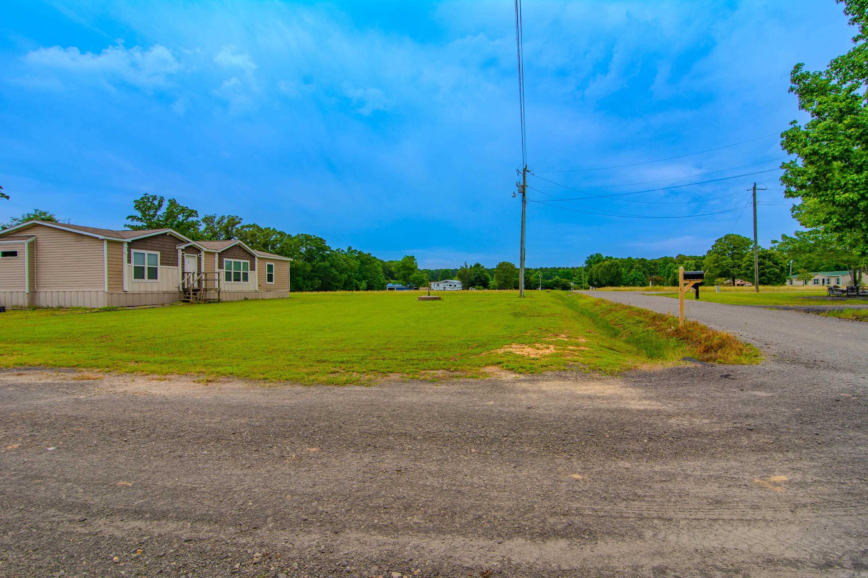 SHADY VALLEY - Residential