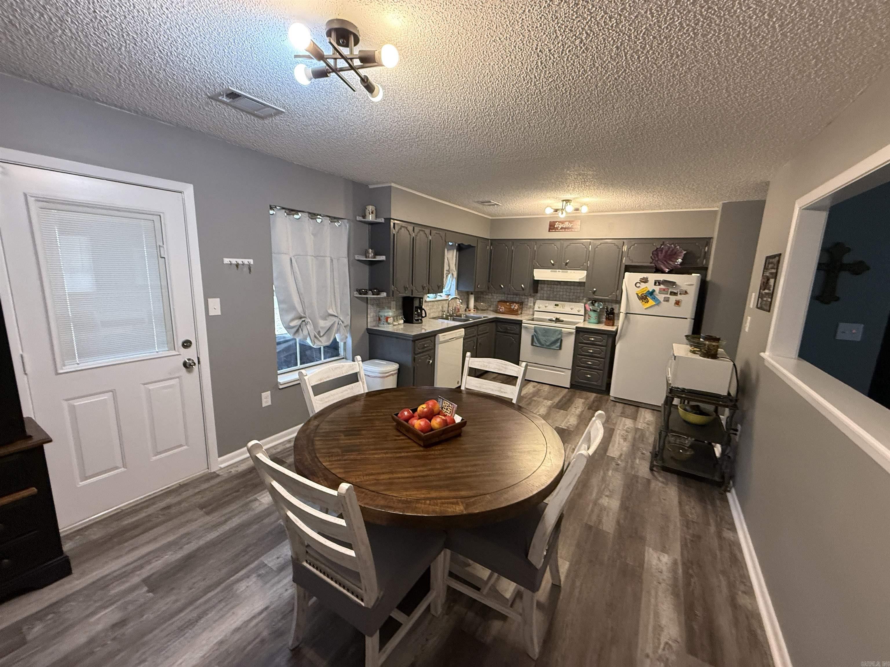 BEEBE OUTLOTS - Residential