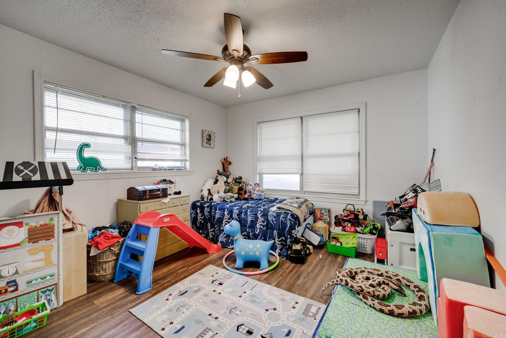 Robinsons Plan - Residential Income