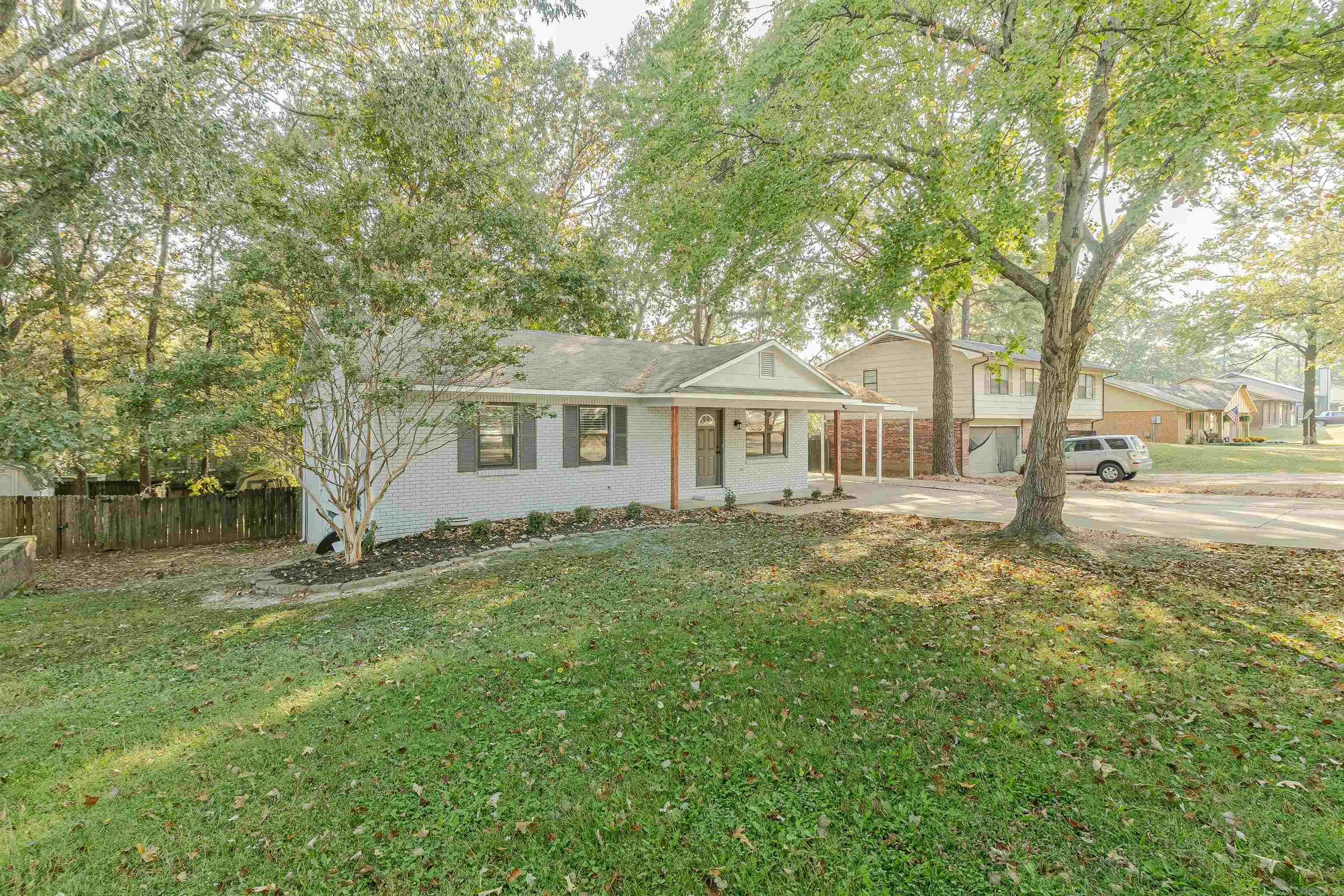 Briarwood - Residential