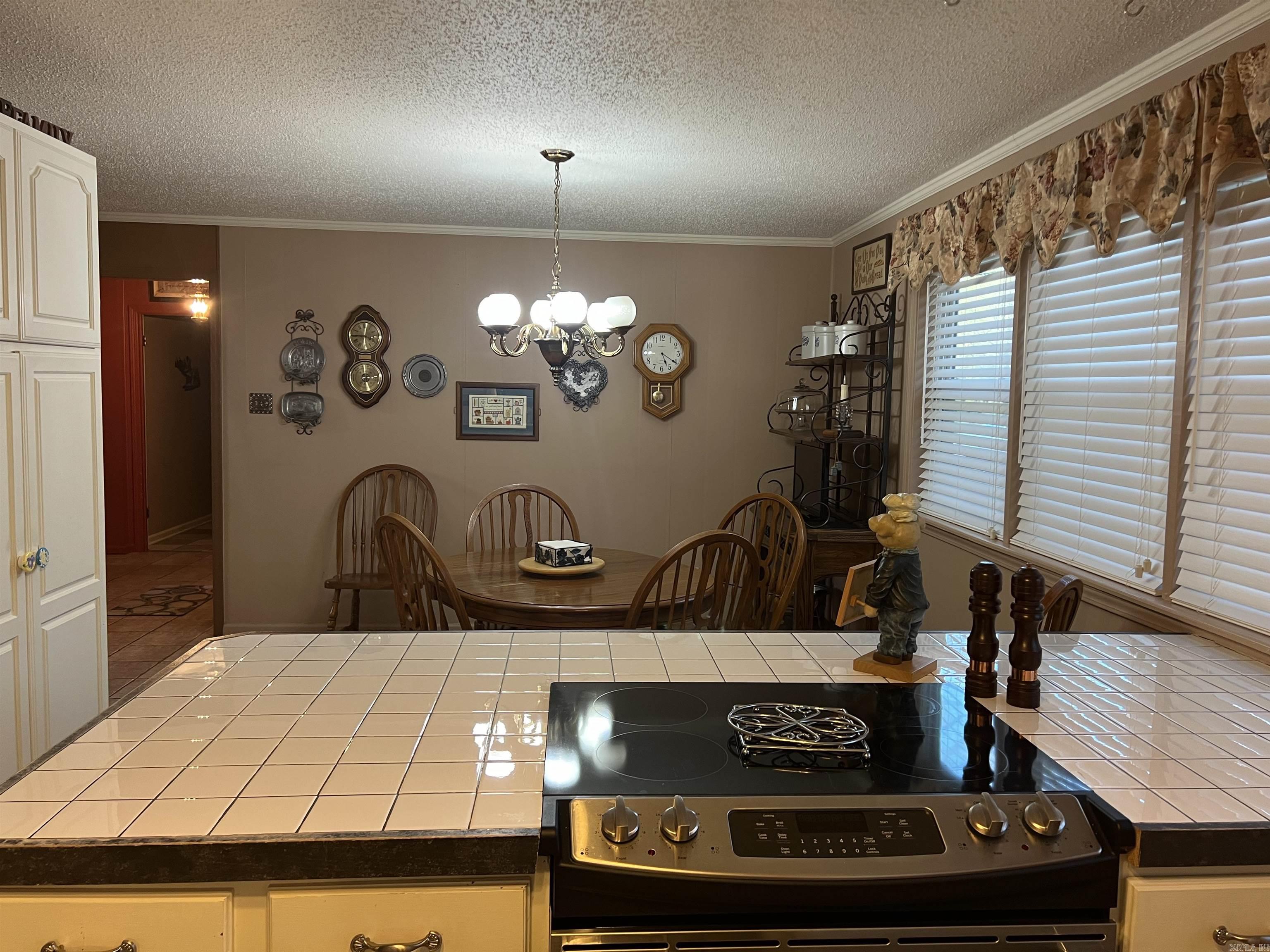 OAK LAWN ESTATES - Residential