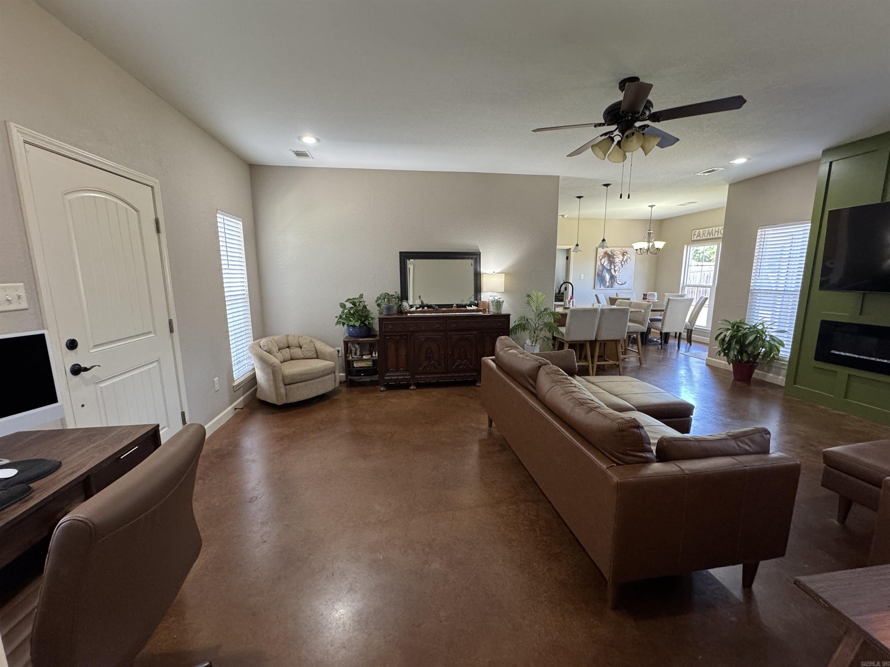 Chapel Creek - Residential