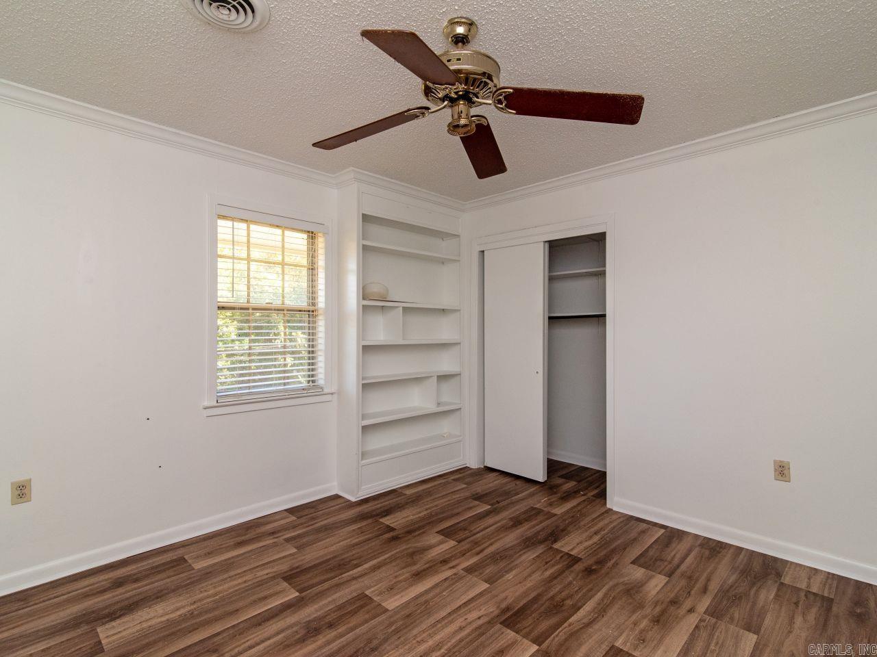 Eli J Lewis - Residential