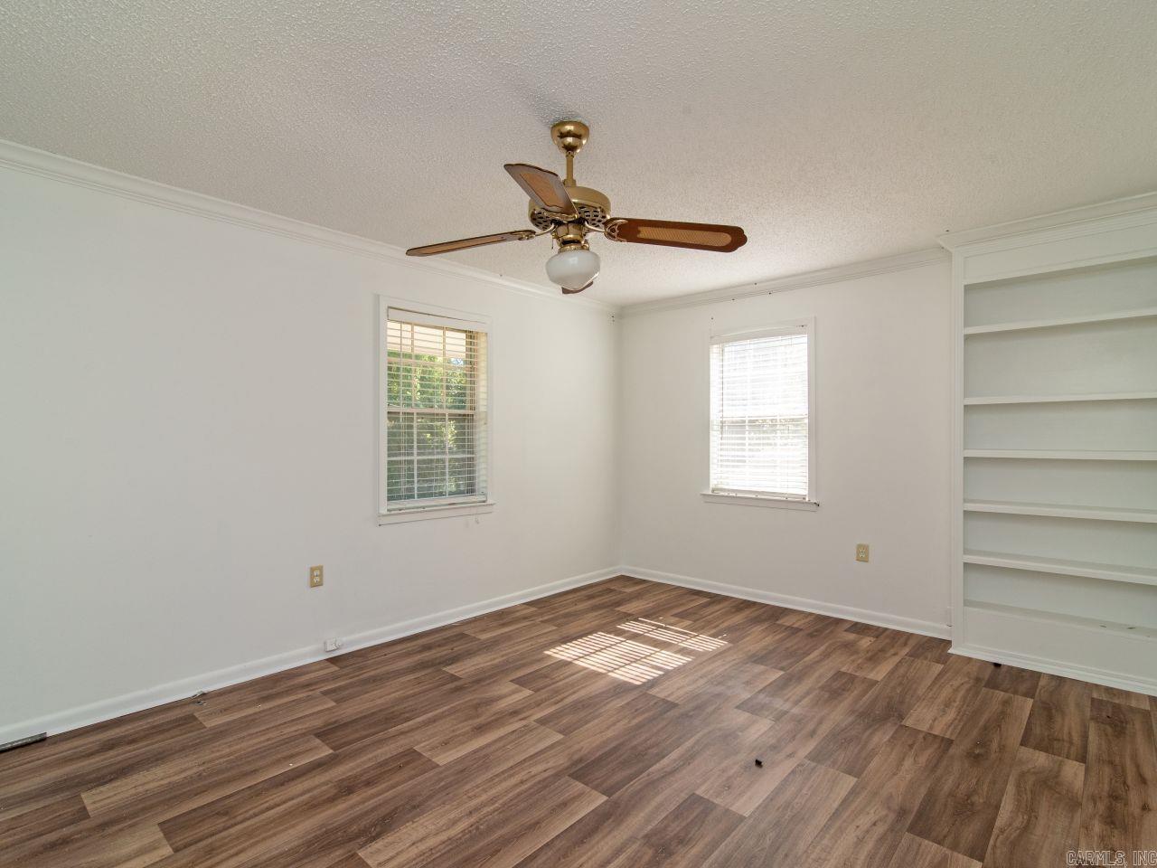 Eli J Lewis - Residential