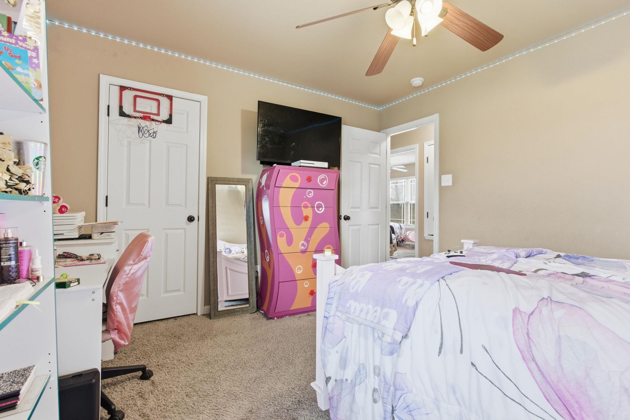 CYPRESS CROSSING - Residential