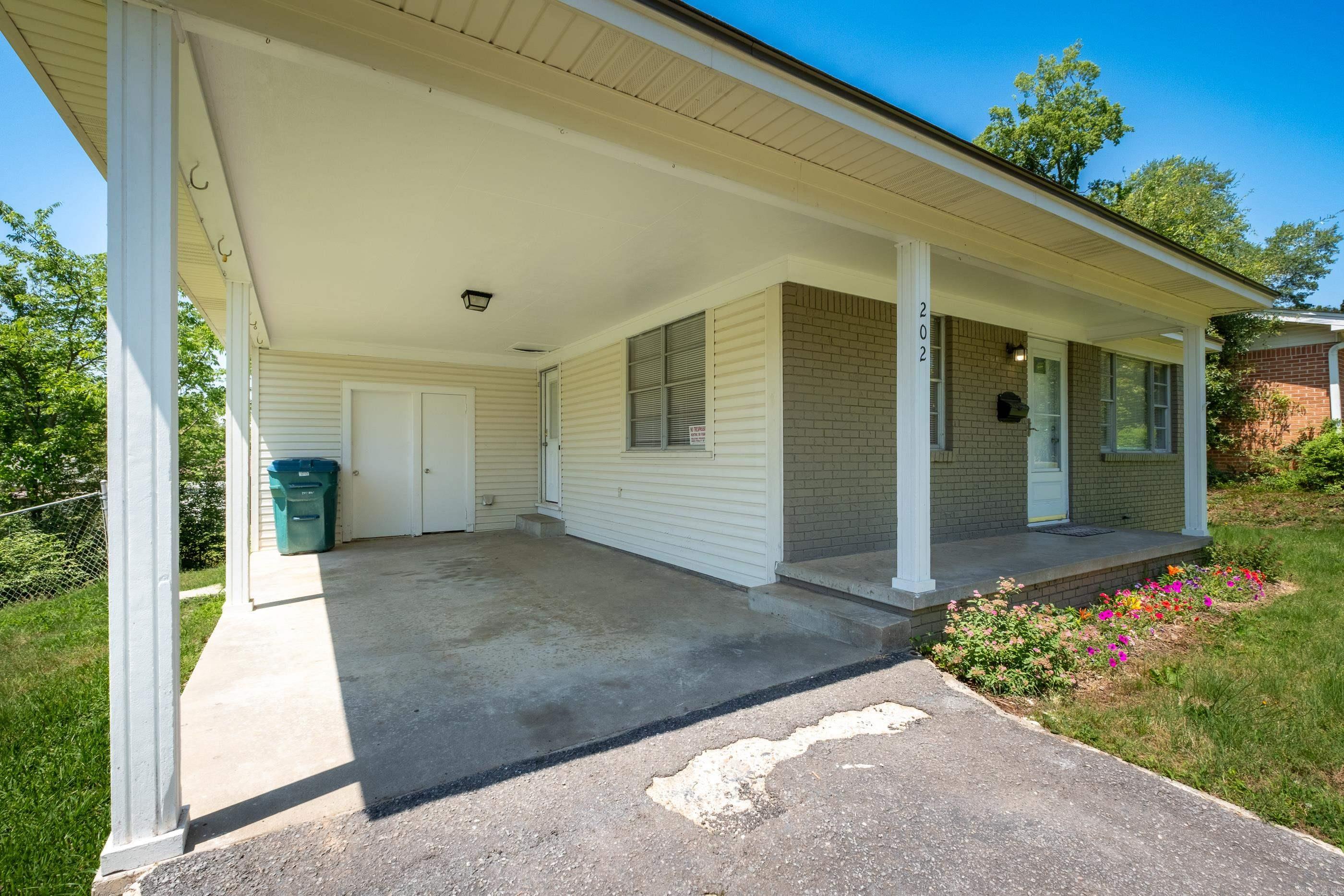 Ellis Acres - Residential