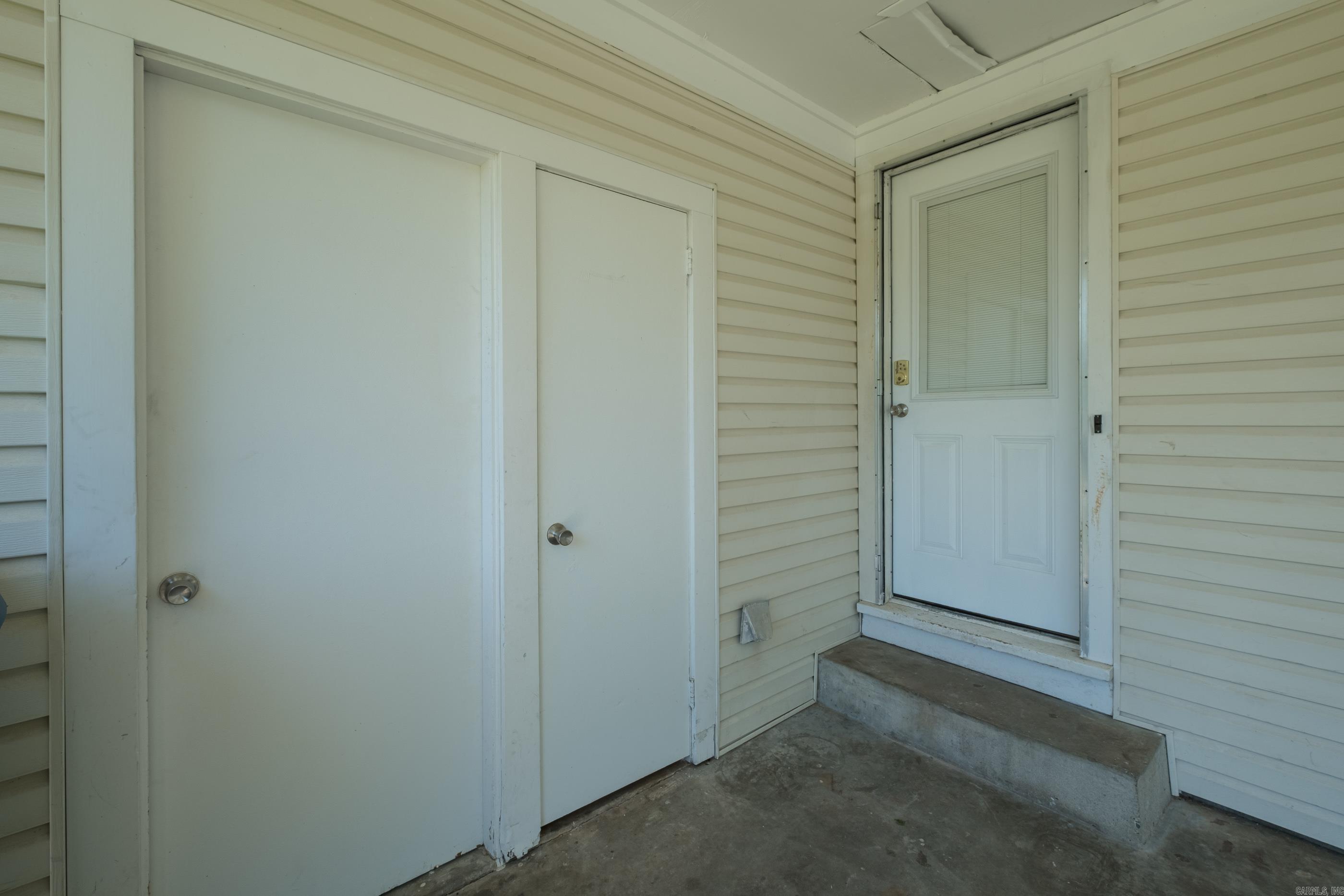 Ellis Acres - Residential