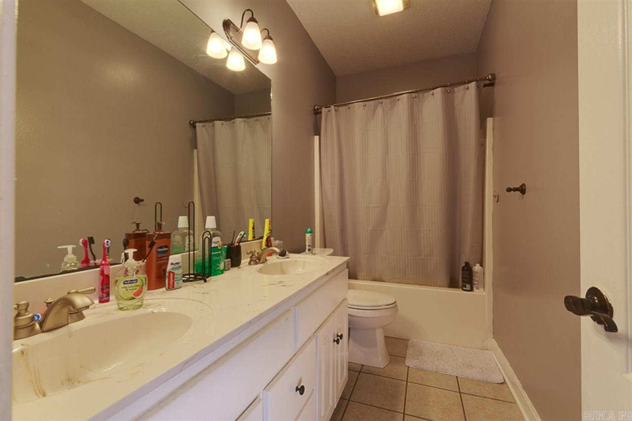 West Oaks - Residential Lease