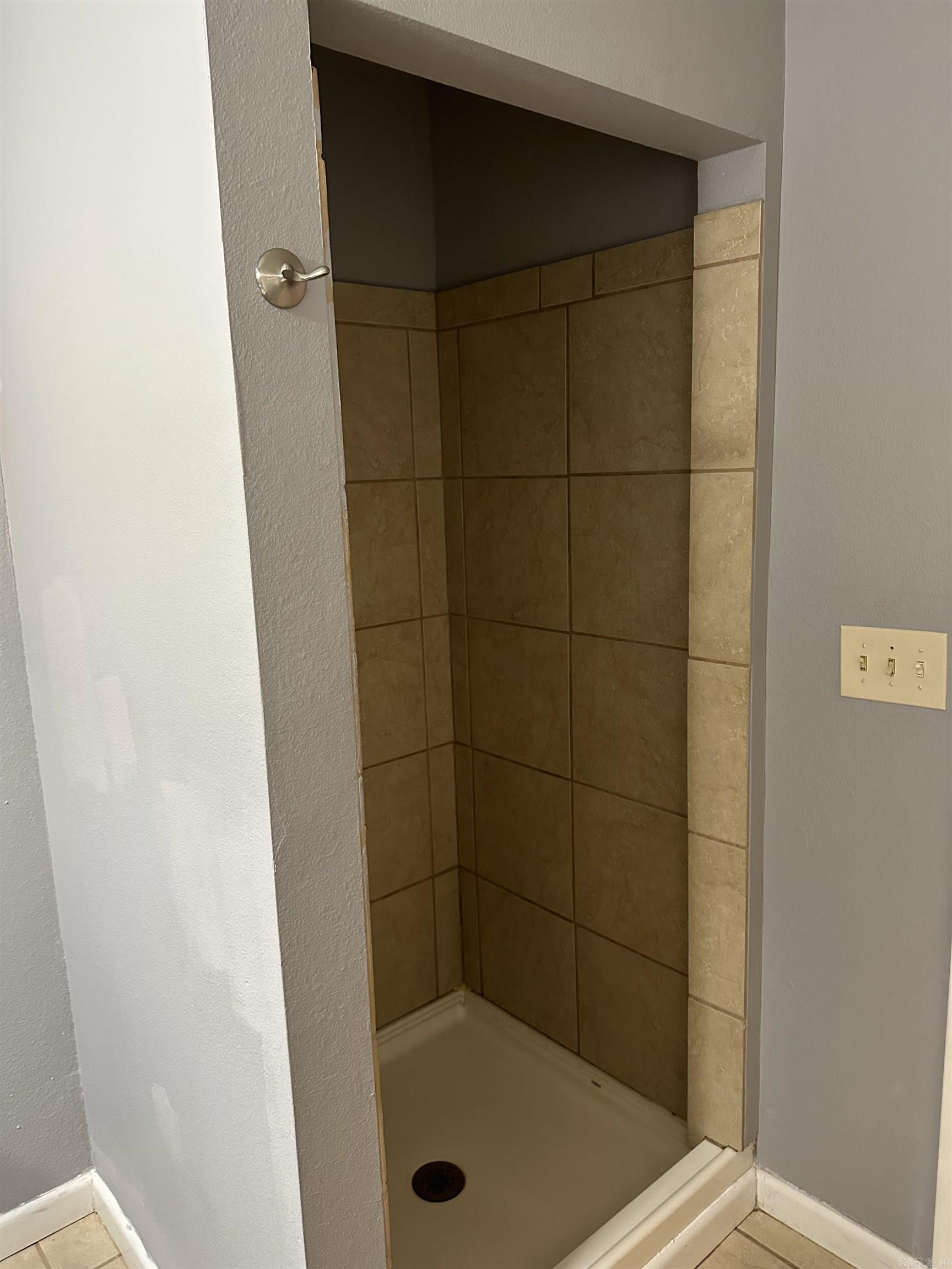 BEL AIRE - Residential