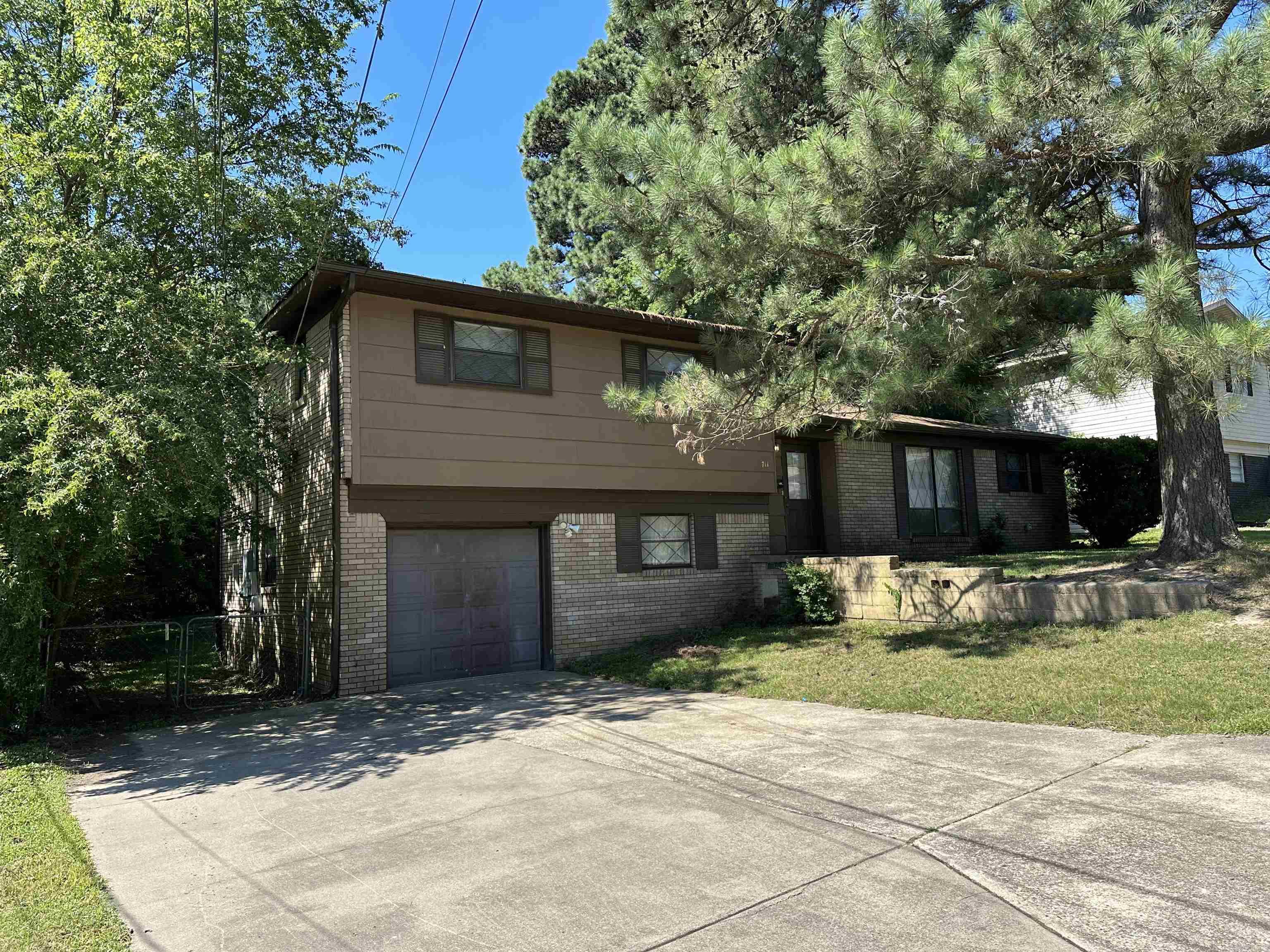 BEL AIRE - Residential