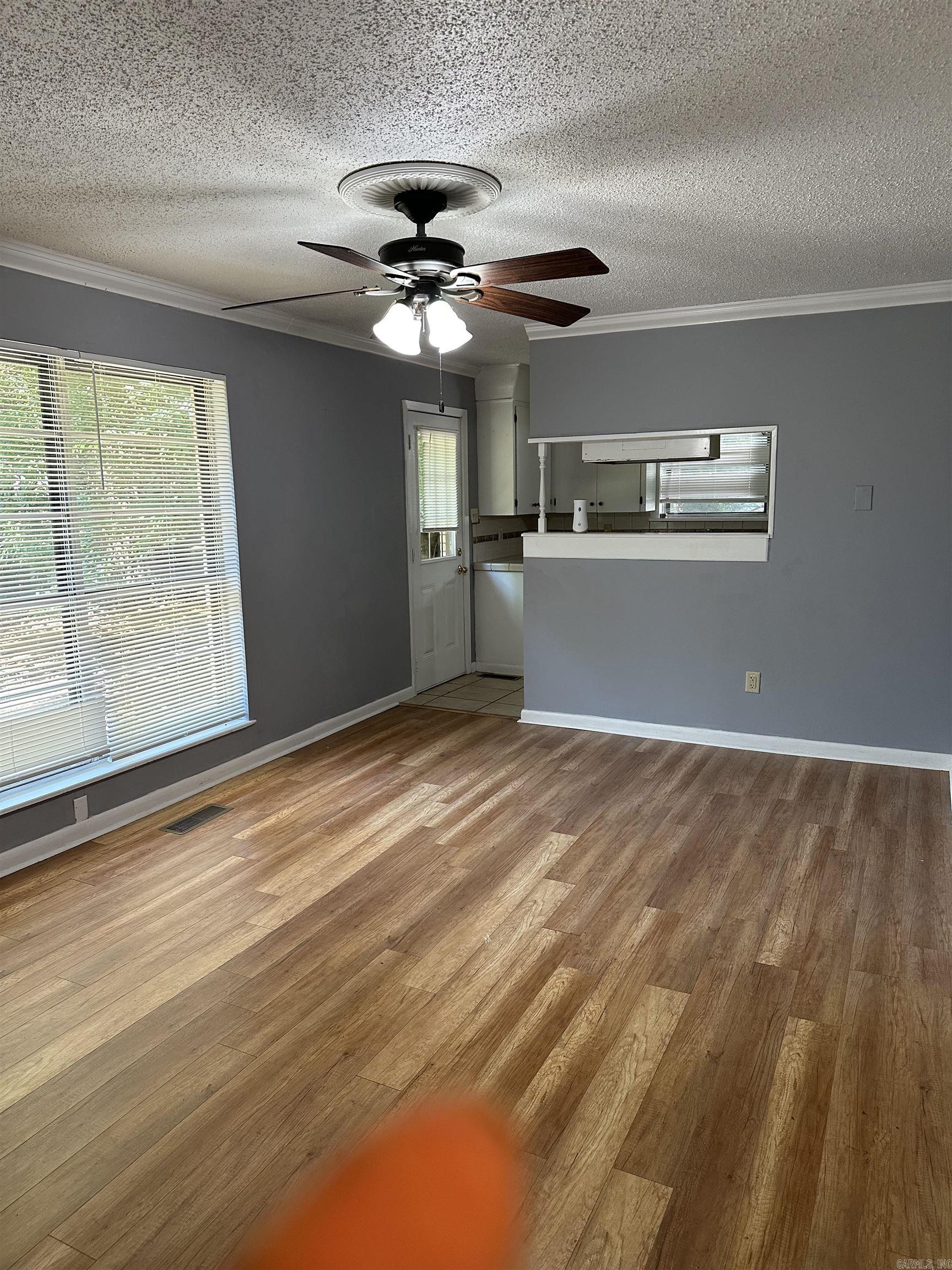 BEL AIRE - Residential