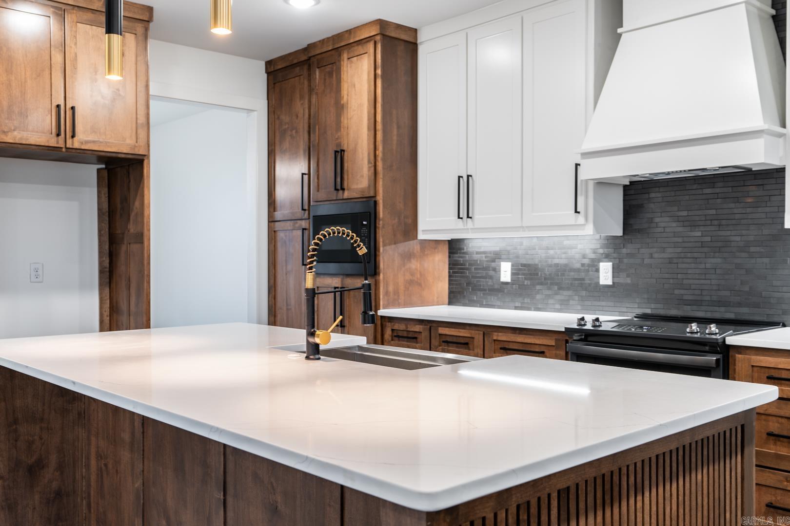 JACKSON ACRES - Residential