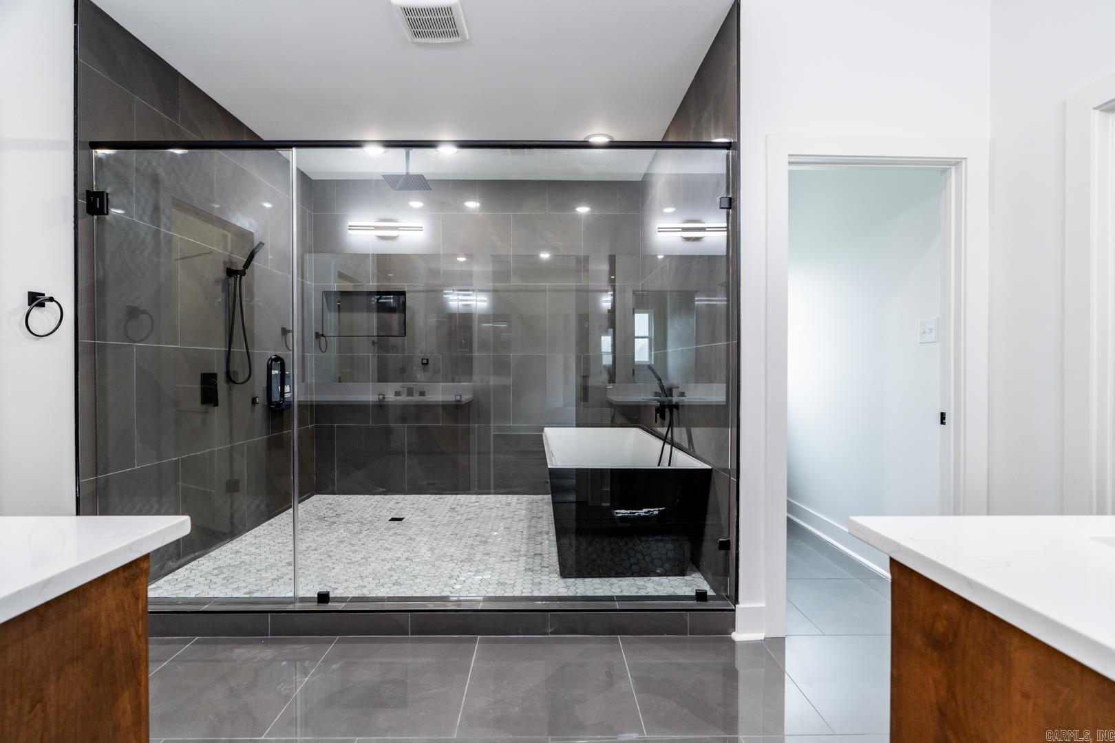 JACKSON ACRES - Residential