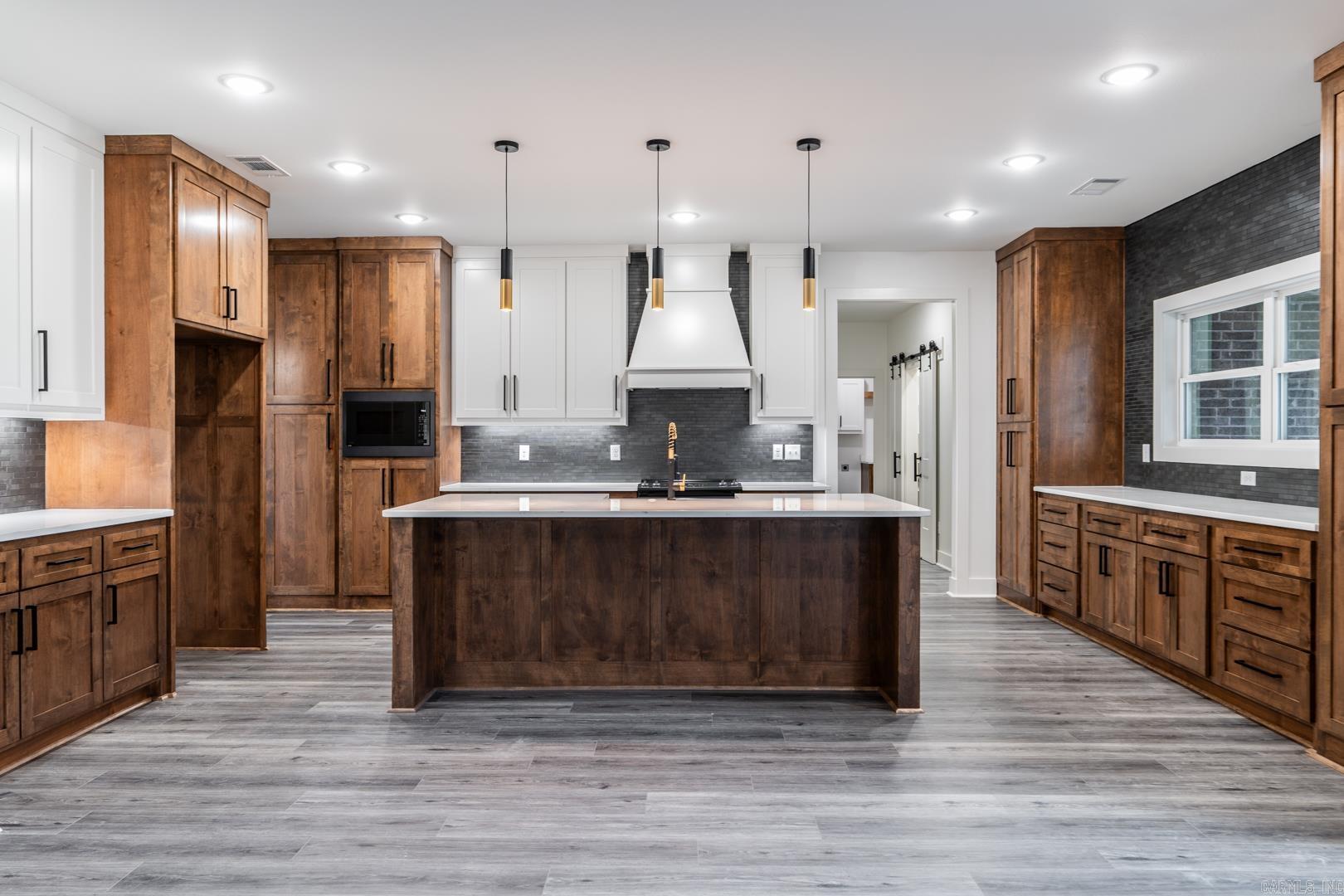 JACKSON ACRES - Residential