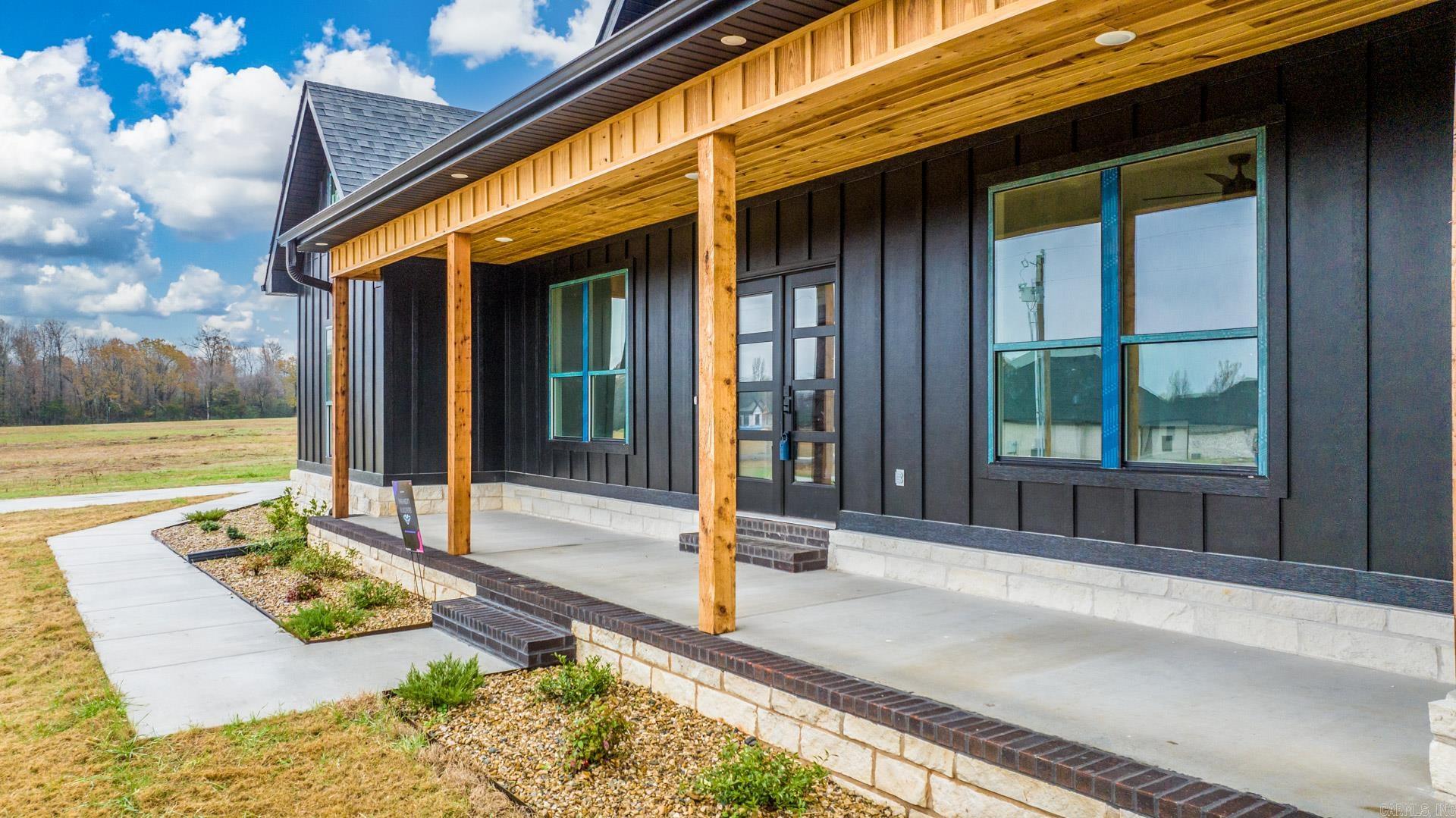 JACKSON ACRES - Residential