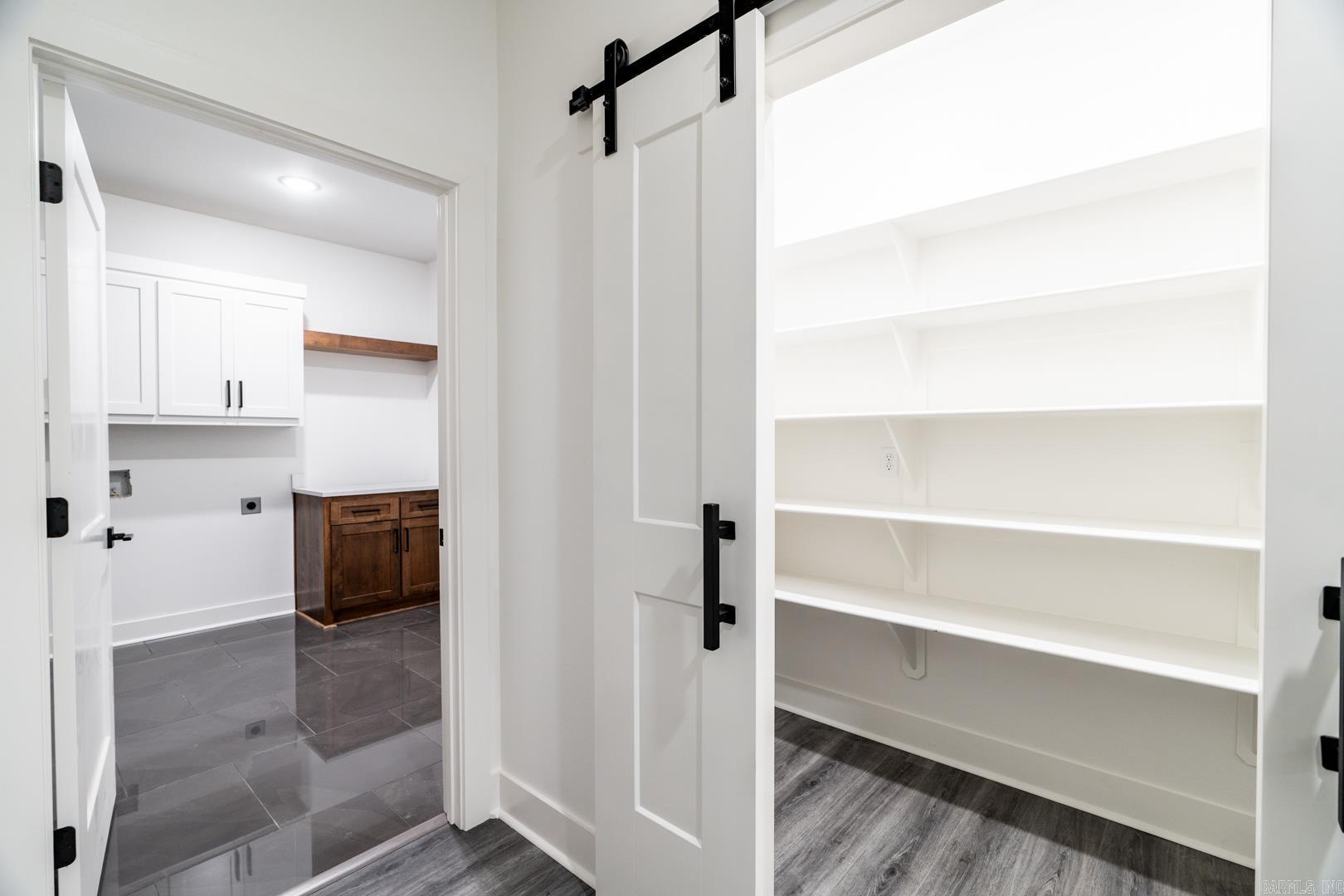 JACKSON ACRES - Residential